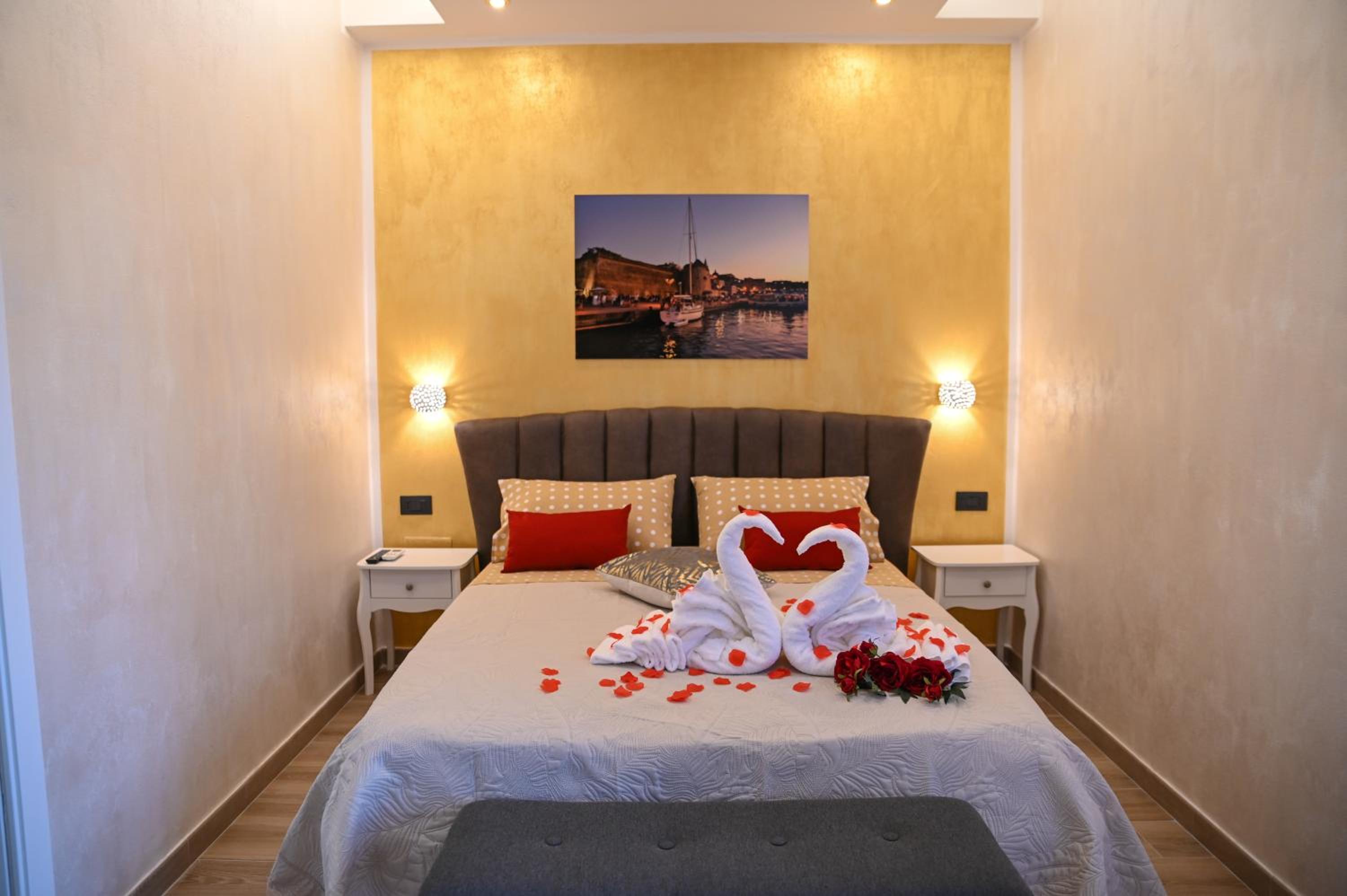 Double Room with Balcony and Sea View photo 3