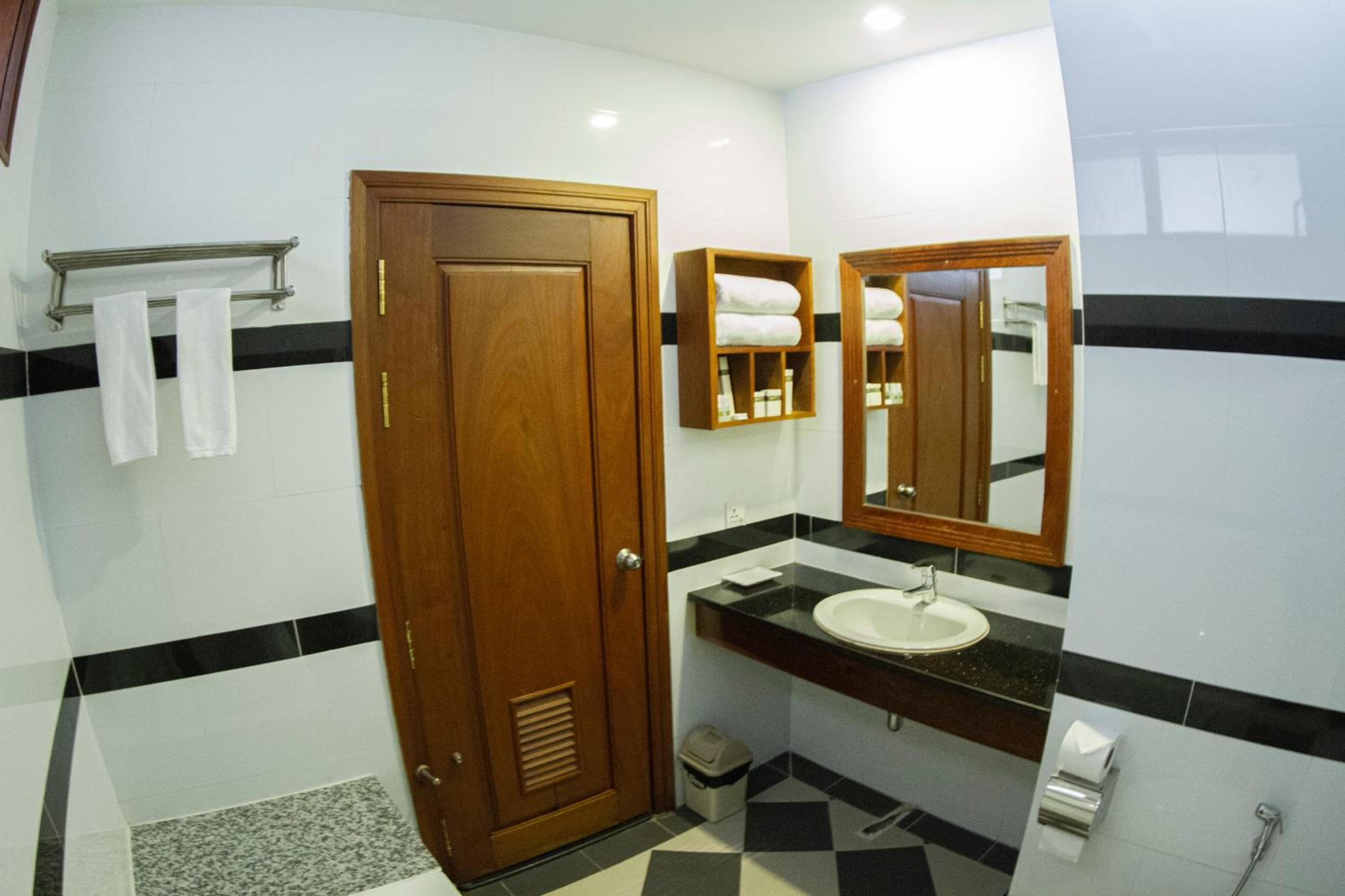Deluxe Double Room - Photo 6