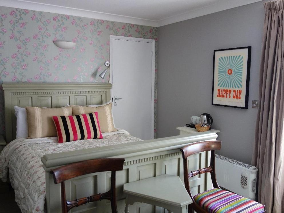 Standard Double Room photo 3