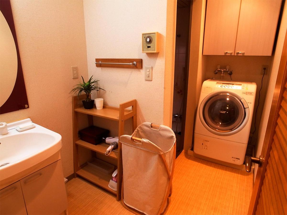 Three-Bedroom House photo 2