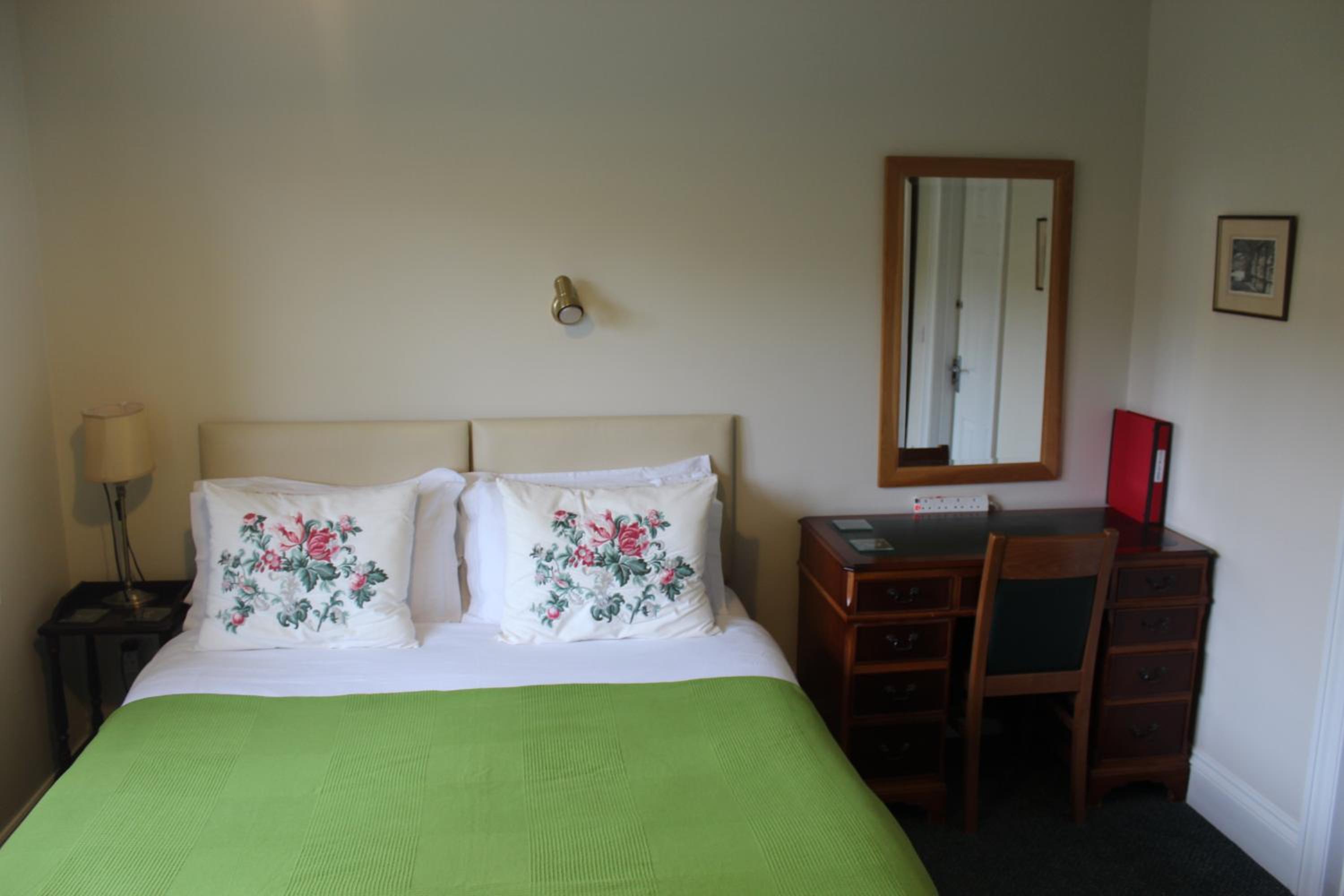 Double Room with Private Bathroom photo 3