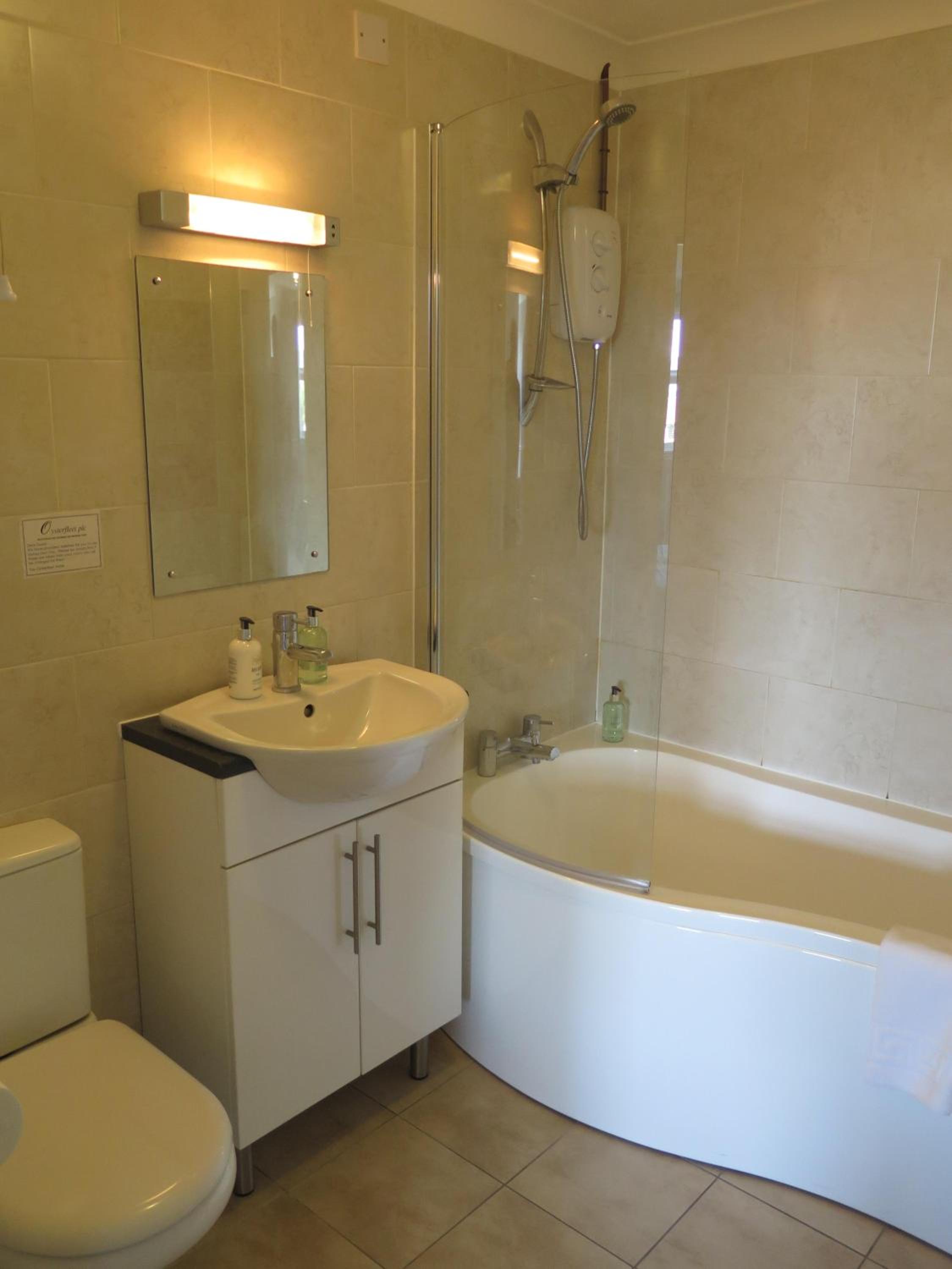 Double Room with Private Bathroom photo 2
