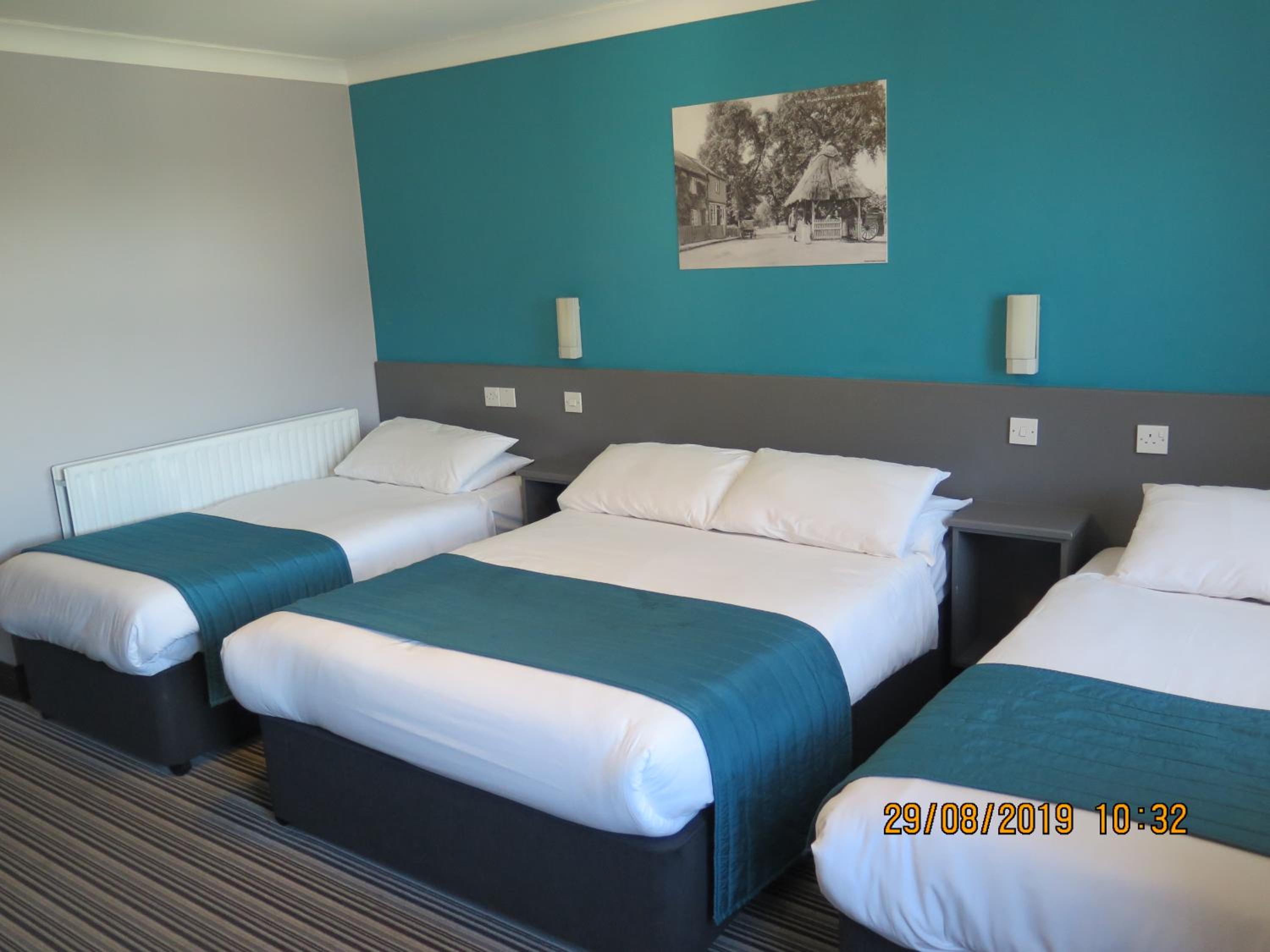 Comfort Triple Room photo 2