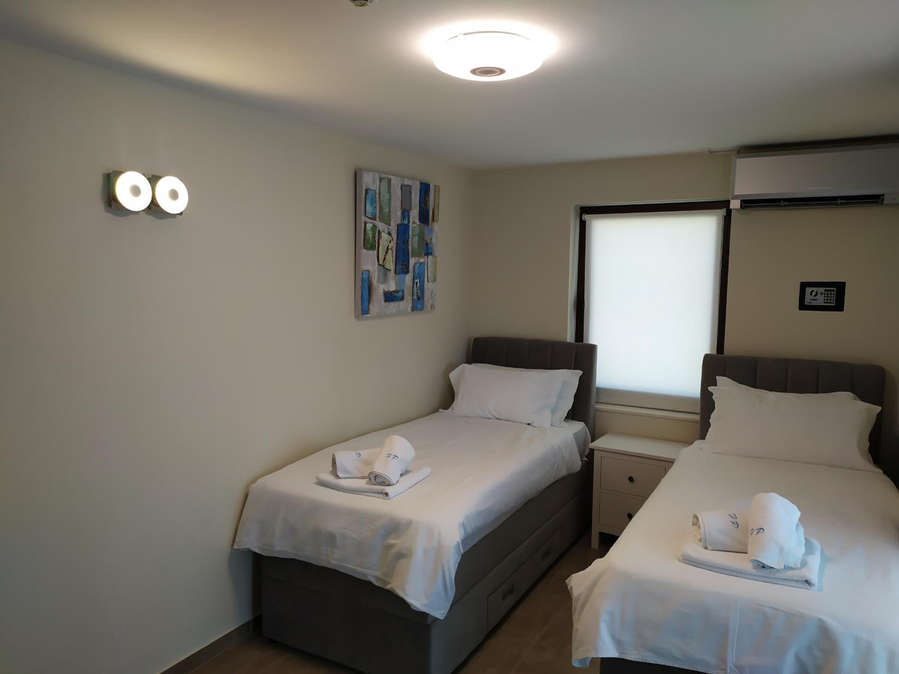 Suite with Terrace and Sea View photo 1