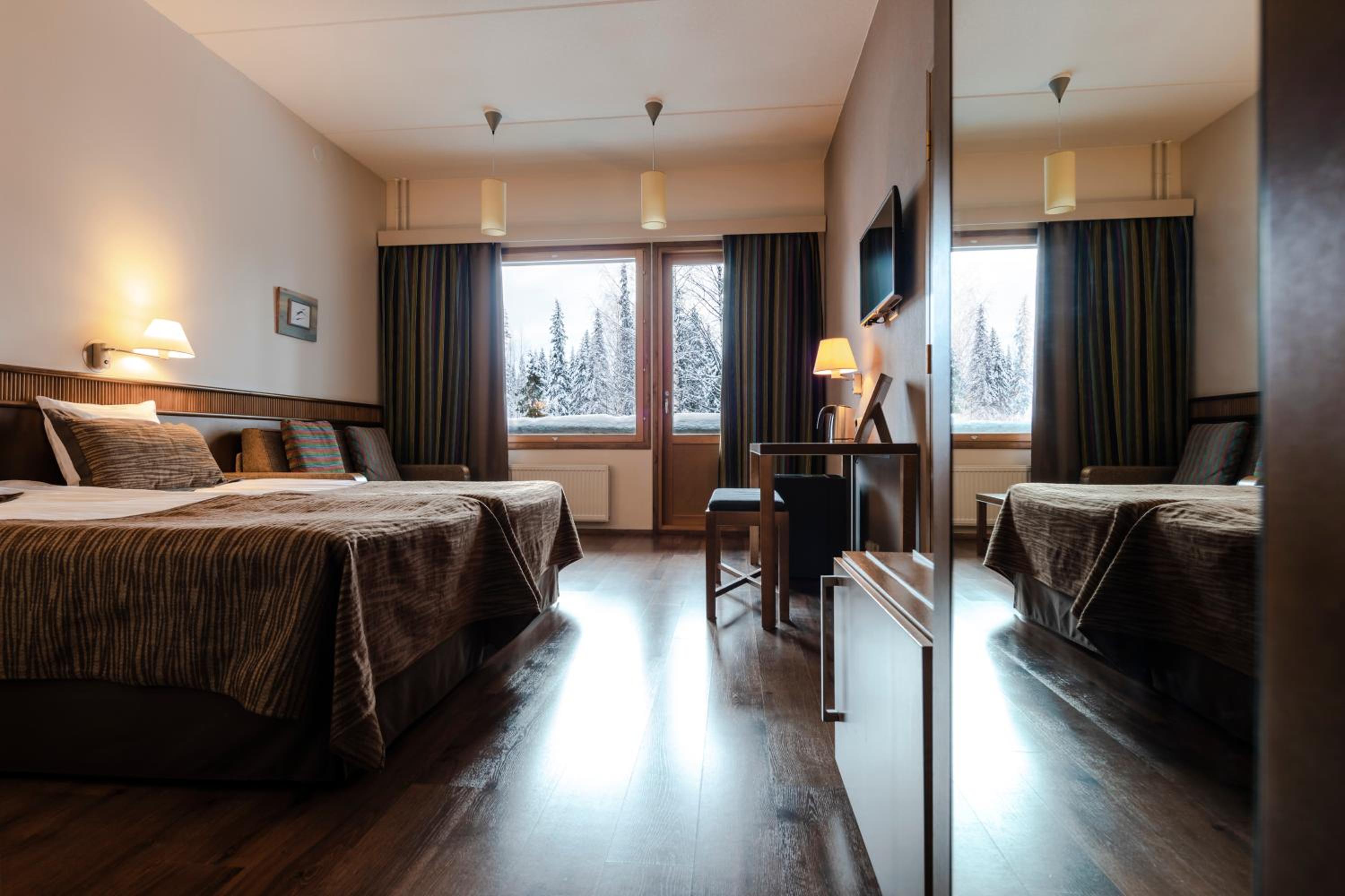 Superior Twin Room - Photo 4