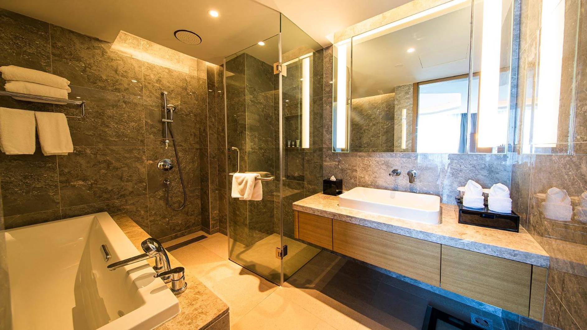  Two-Bedroom Ocean View - Photo 6