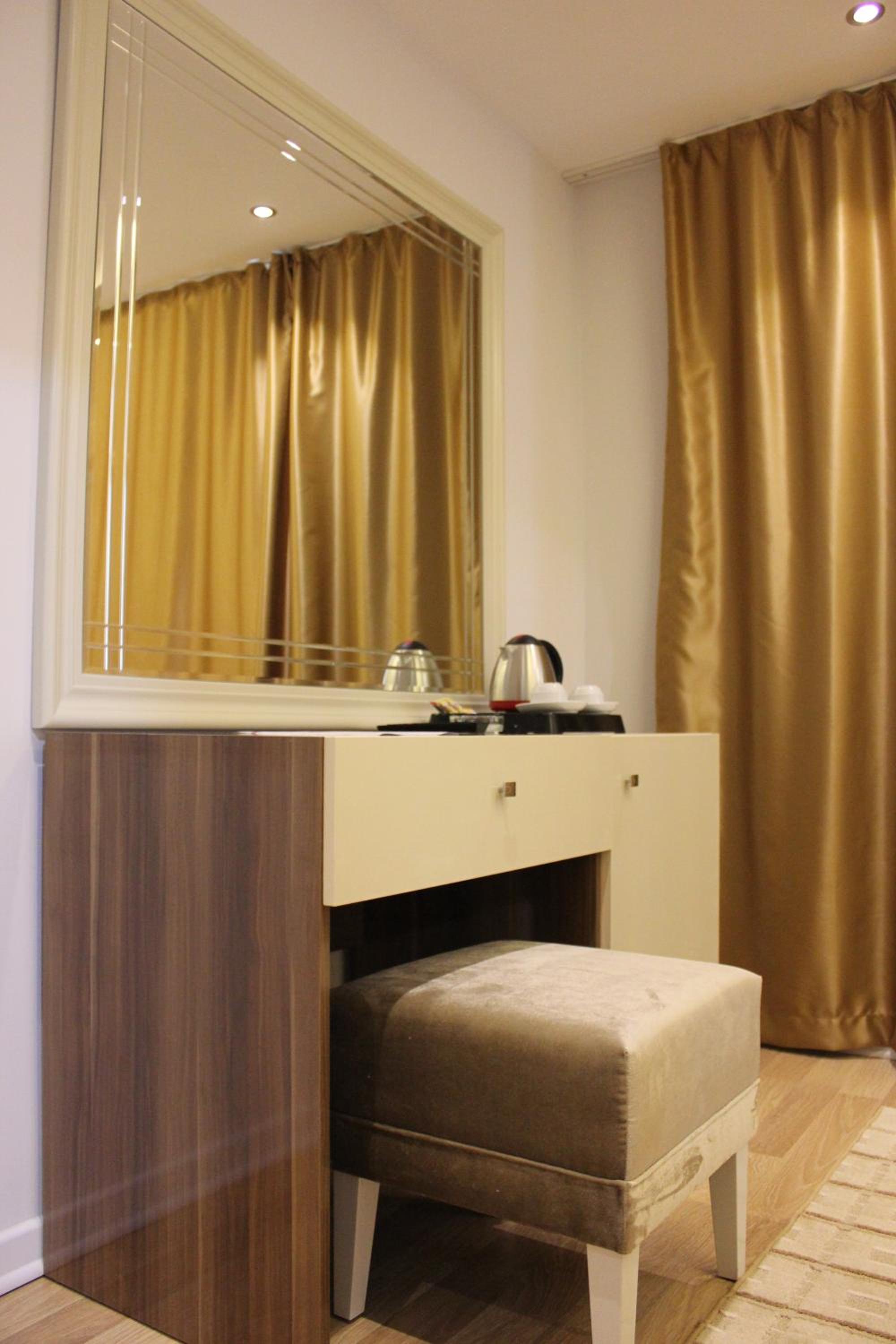 Budget Double or Twin Room photo 3