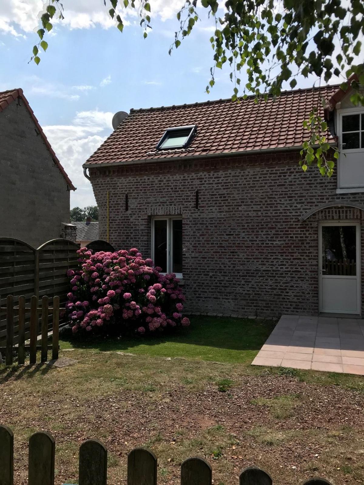 Two-Bedroom Holiday Home (4 Adults) - Photo 2