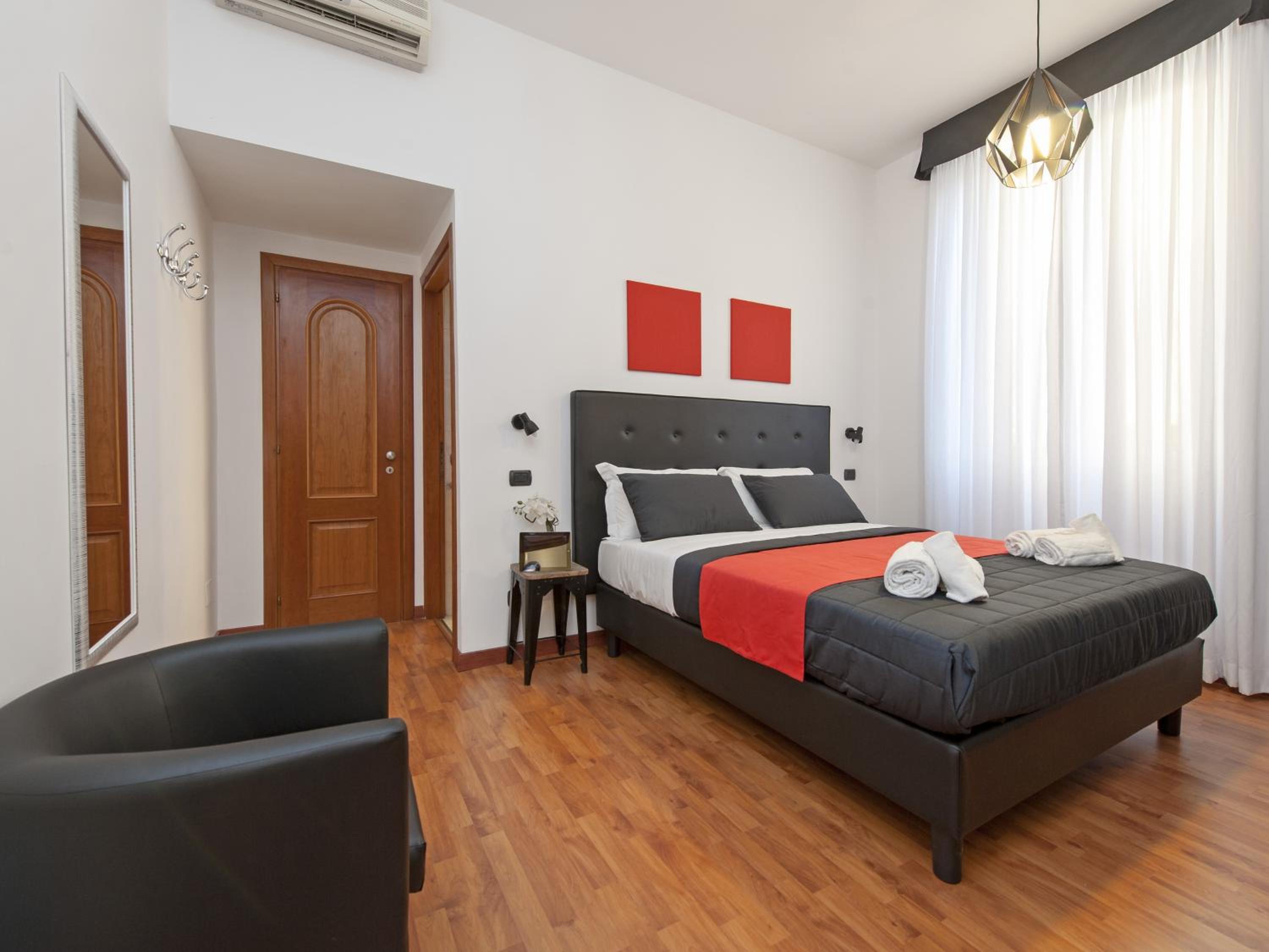 Standard Double Room photo 1