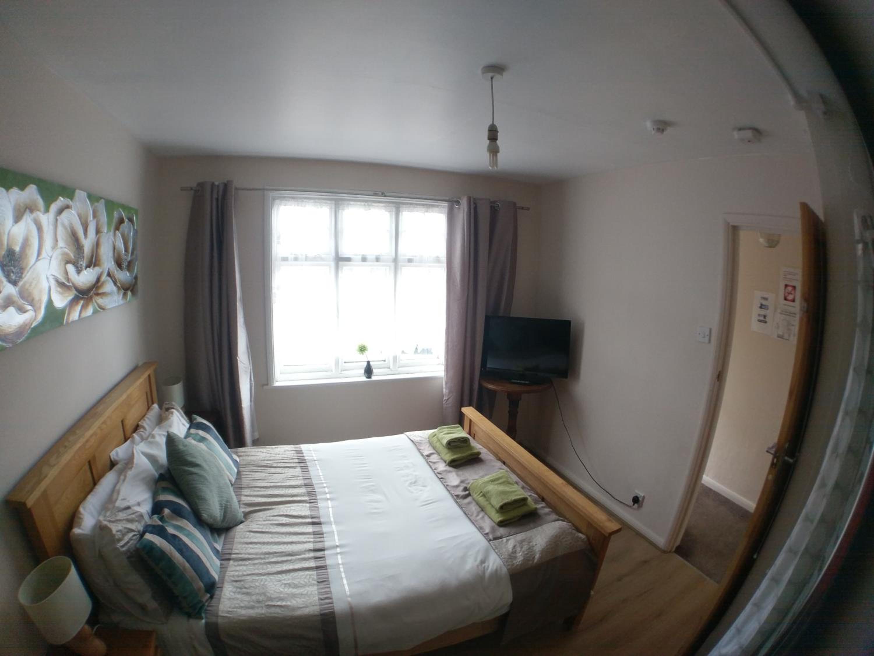 Double Room with Private Bathroom photo 3