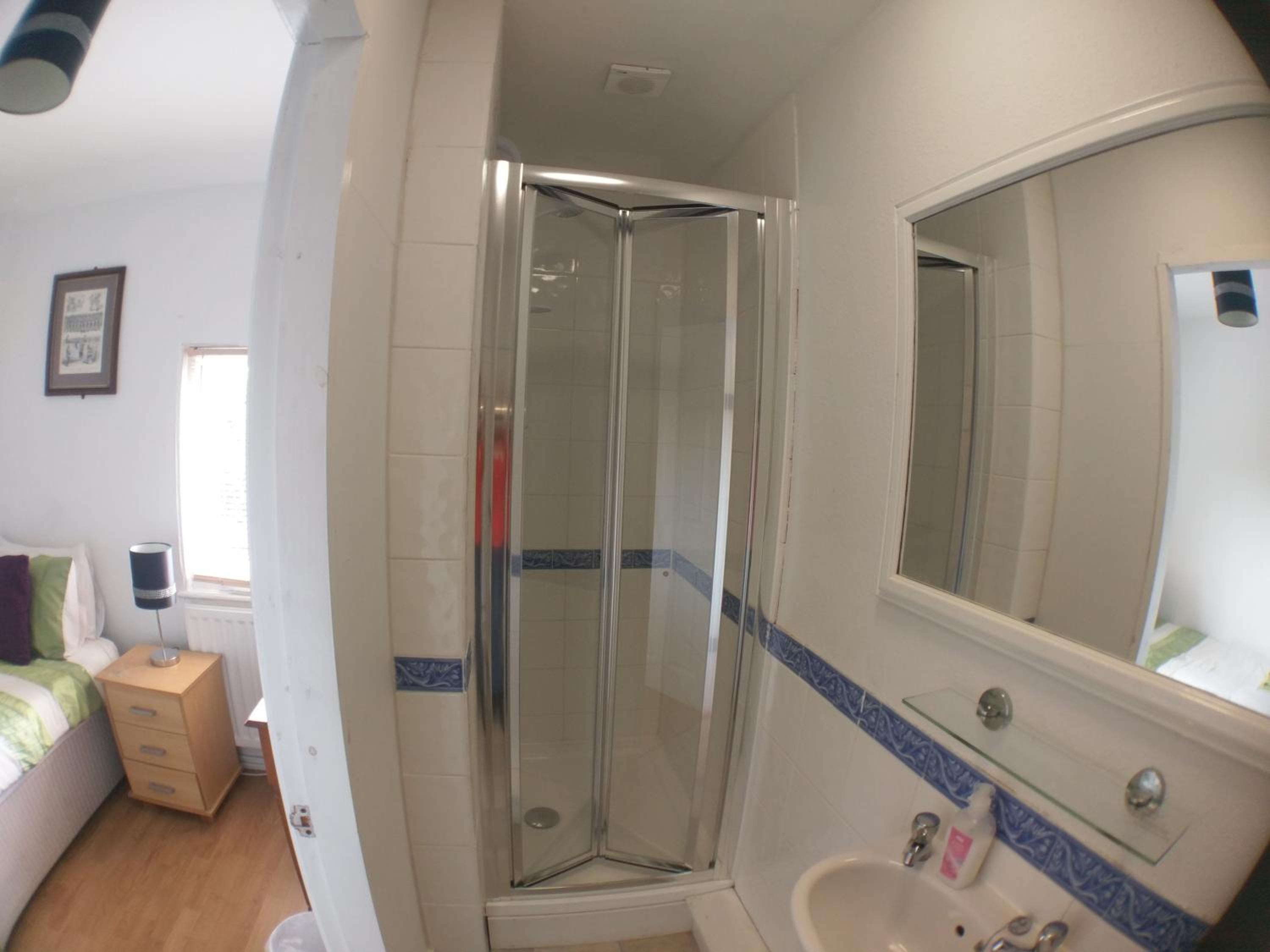 Single Room with Shower photo 2
