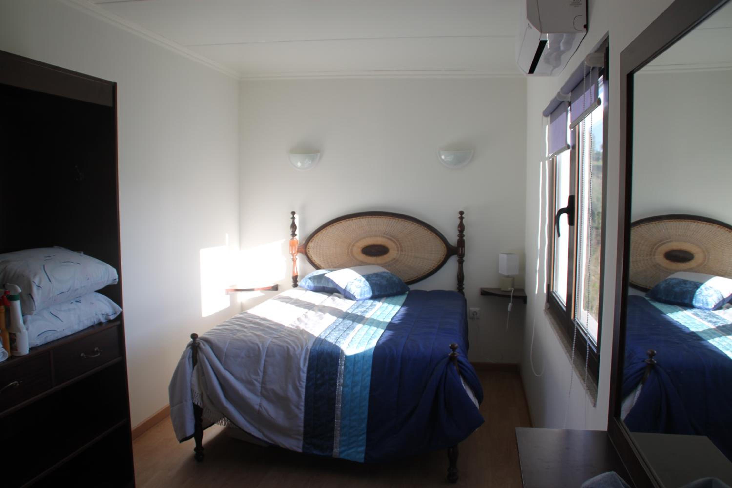 Double Room with Private Bathroom - Photo 1