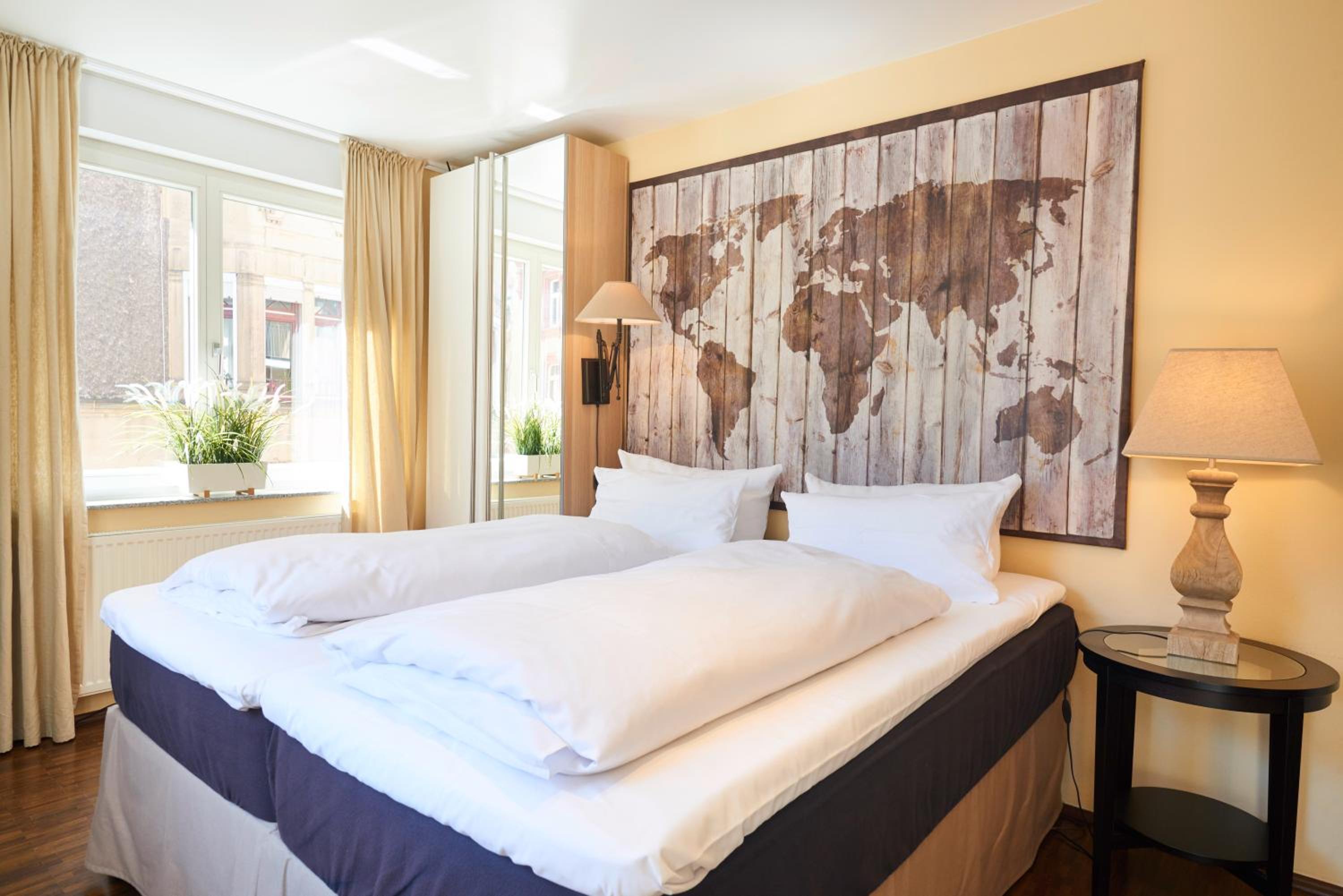 Double Room with Balcony - Annex - Photo 3