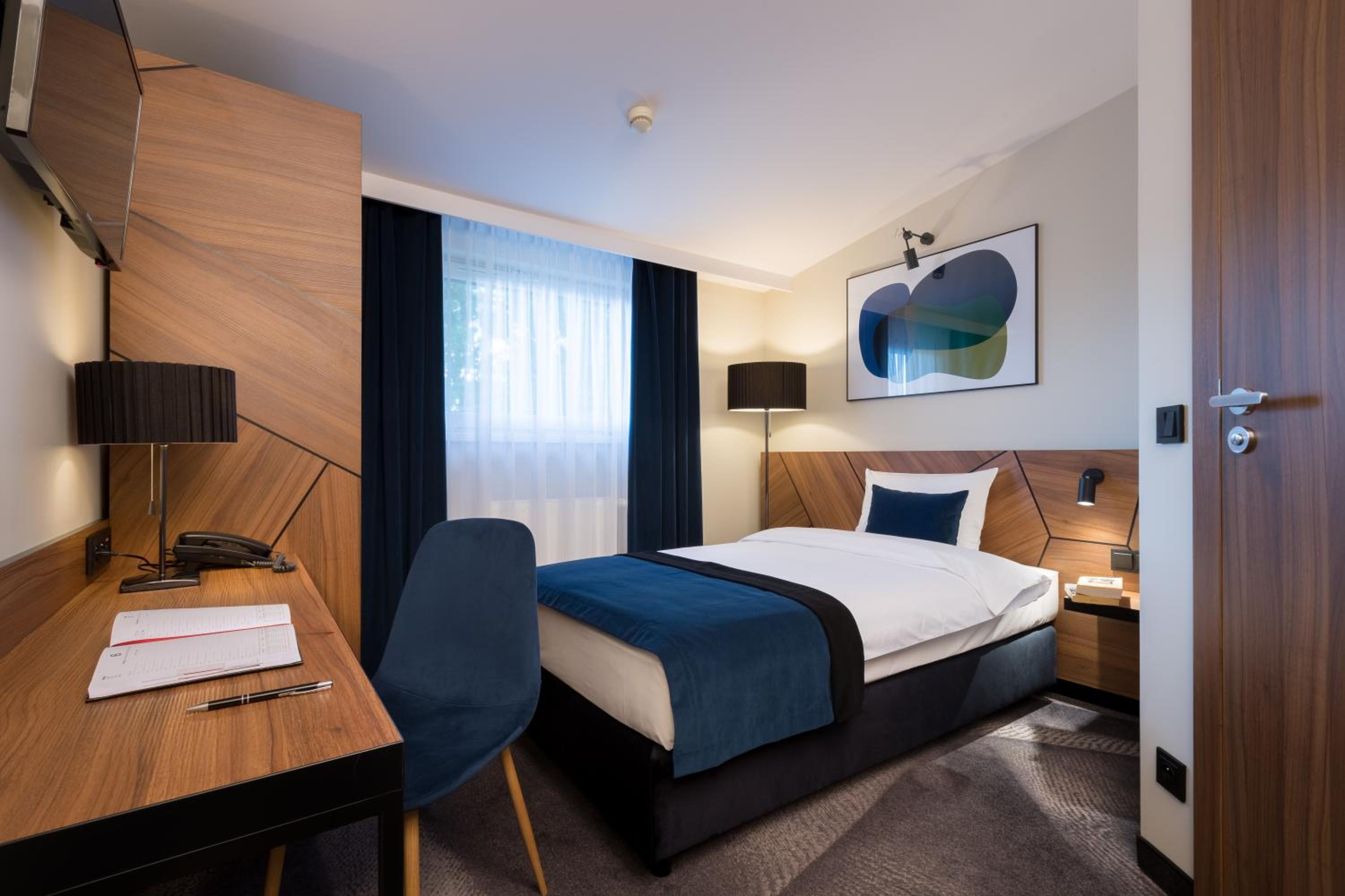 Single Room photo 1
