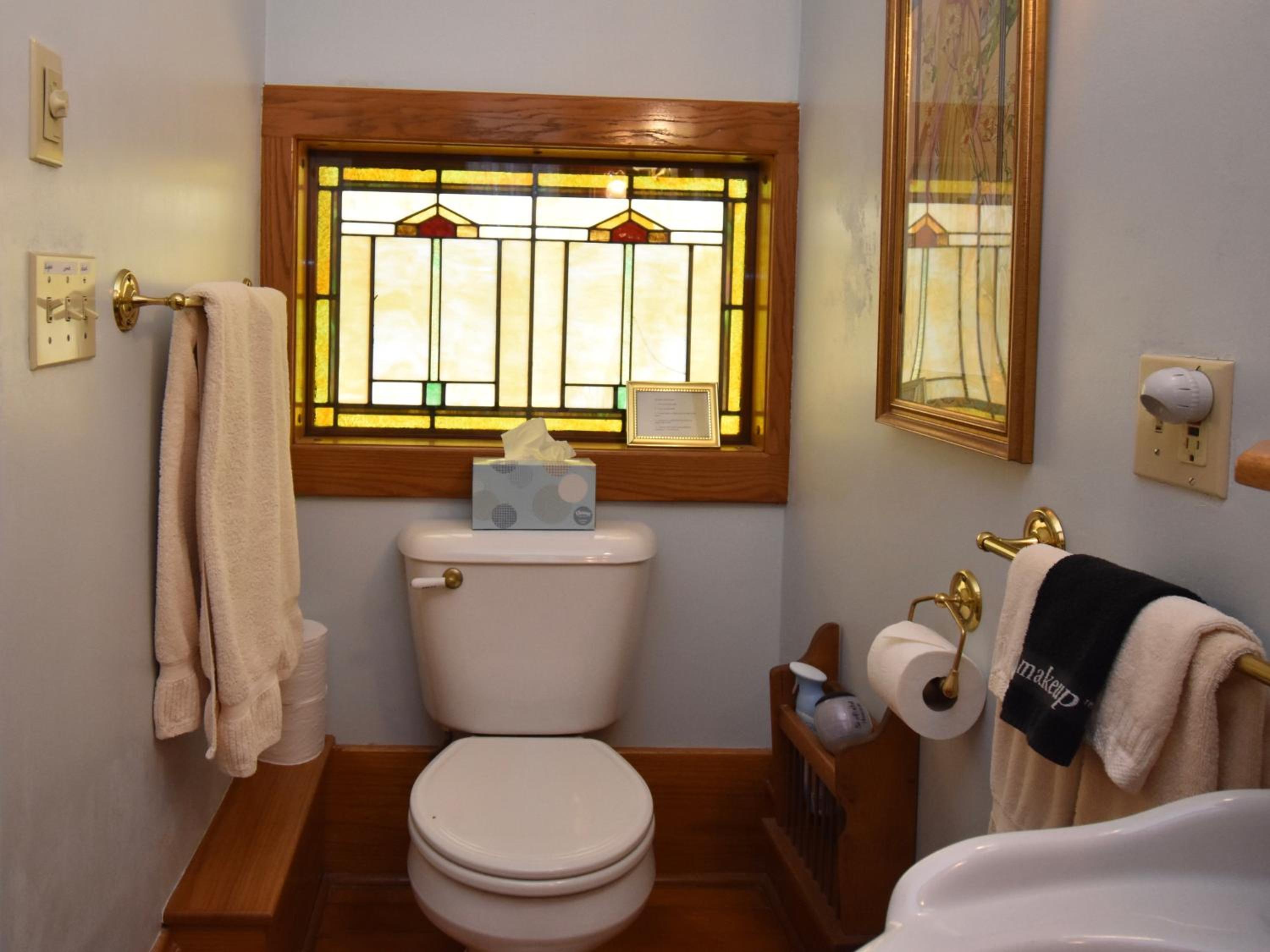 Standard Queen Room photo 3