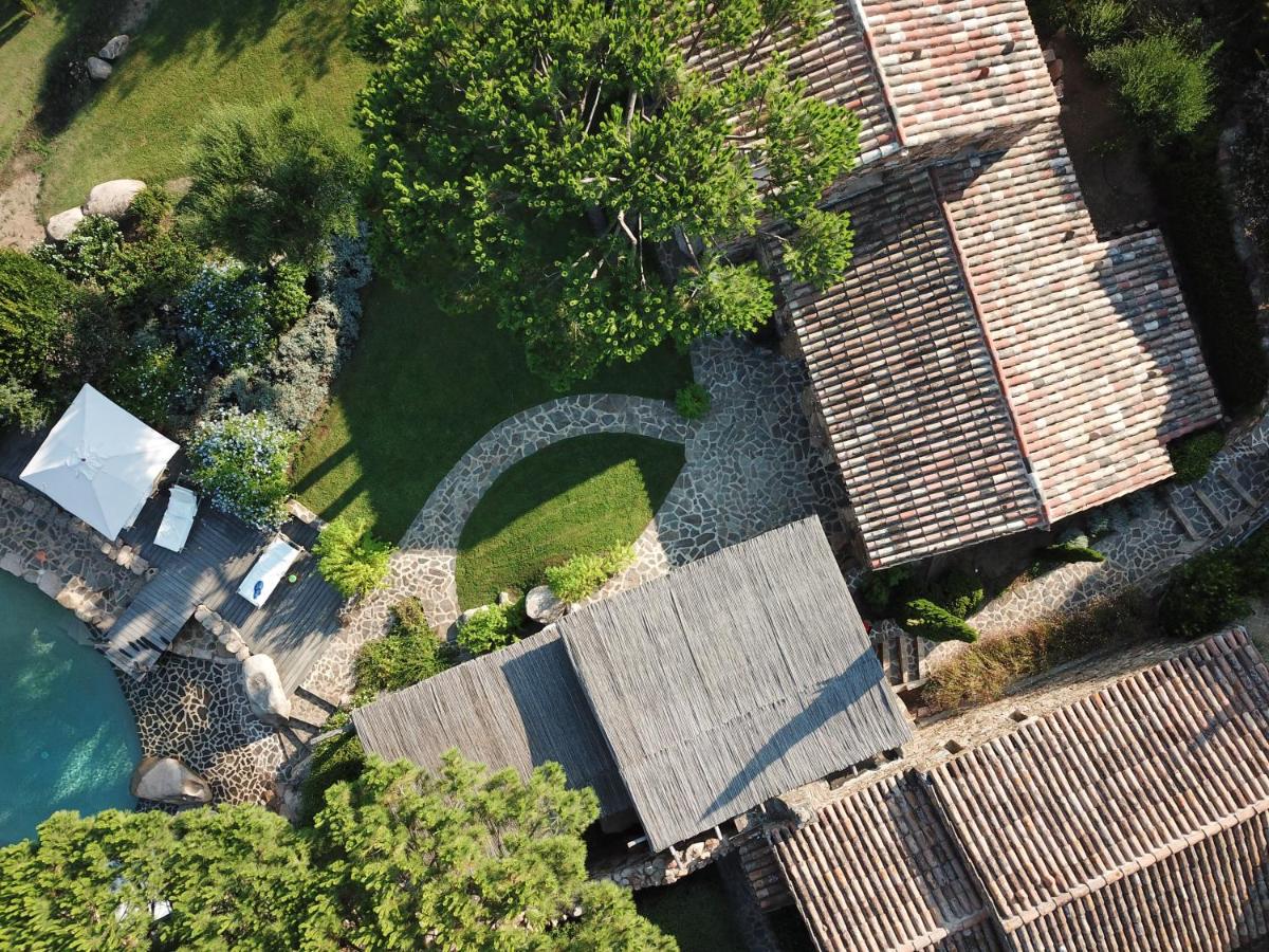 Villa photo 2