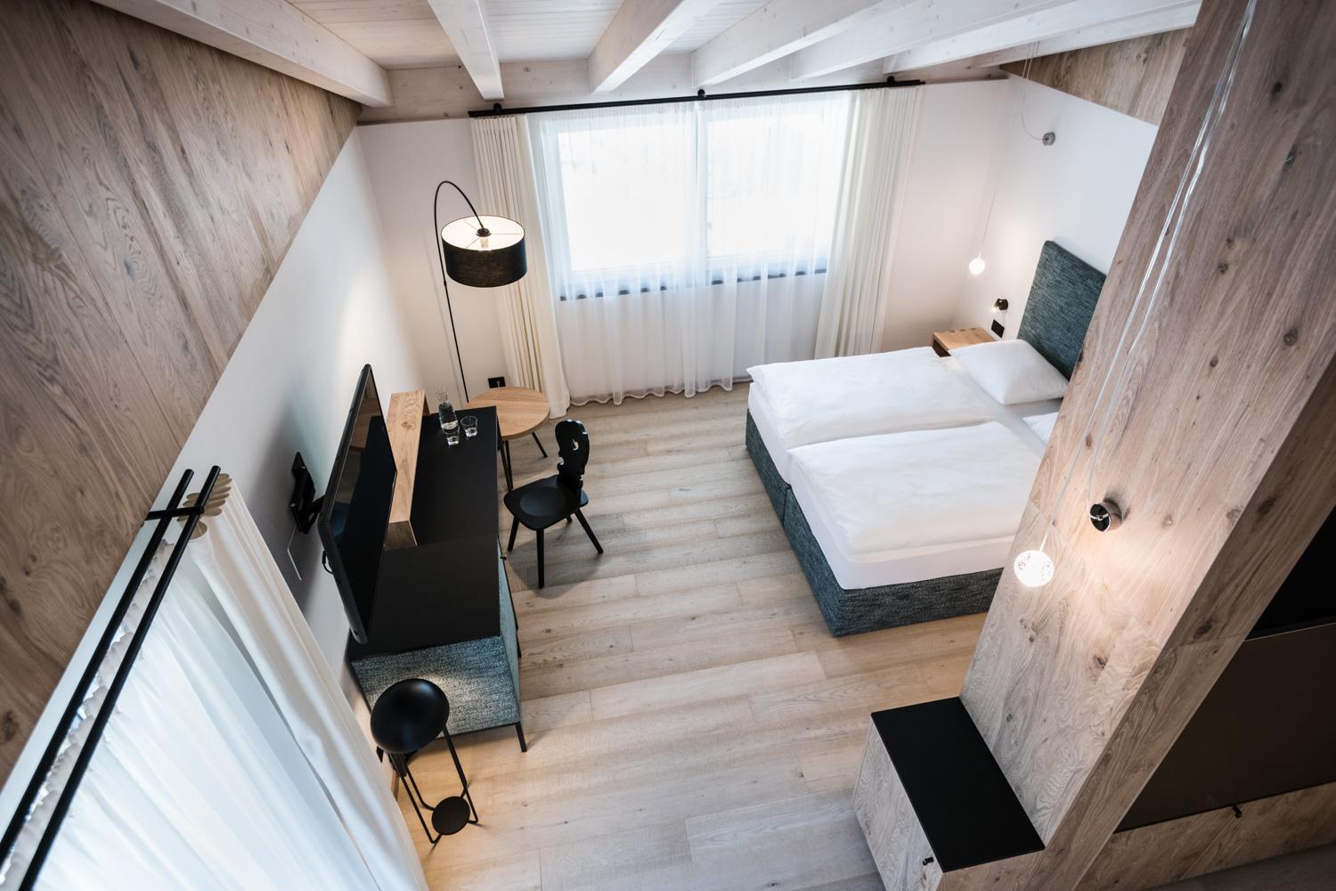 Suite with Mountain View photo 2