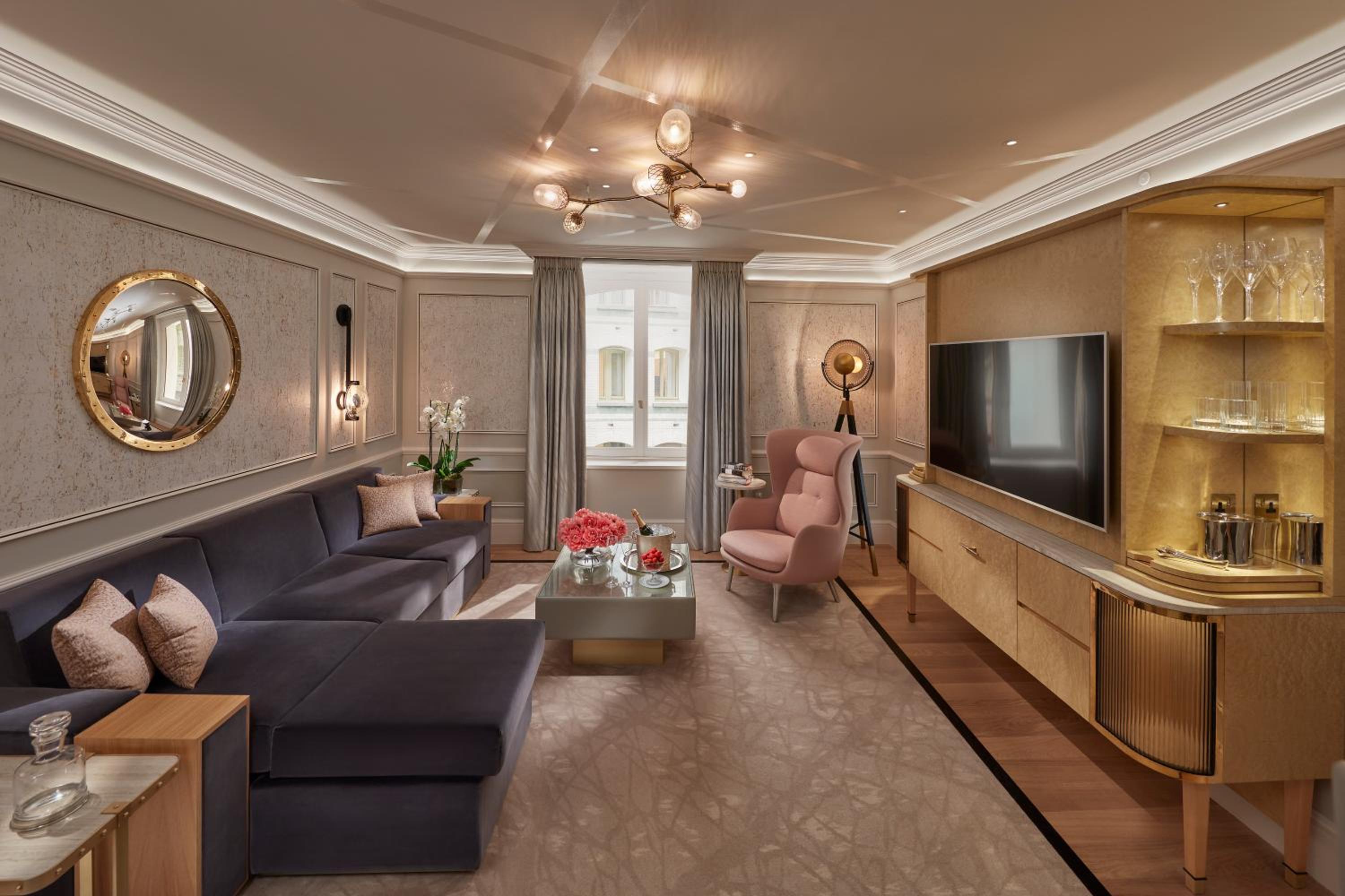 Superior Suite photo 1