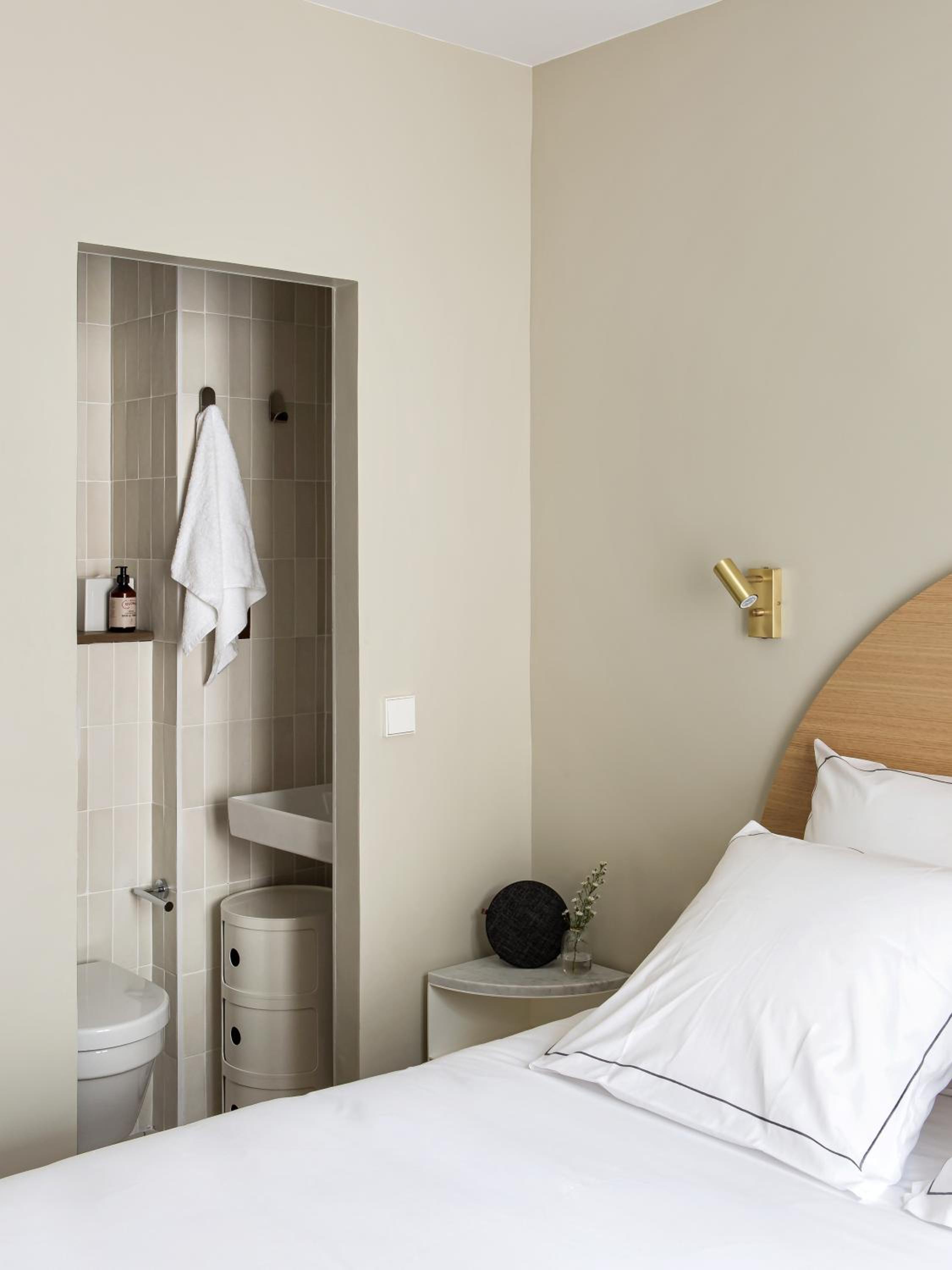 Standard Double Room - La bonne Amie photo 2