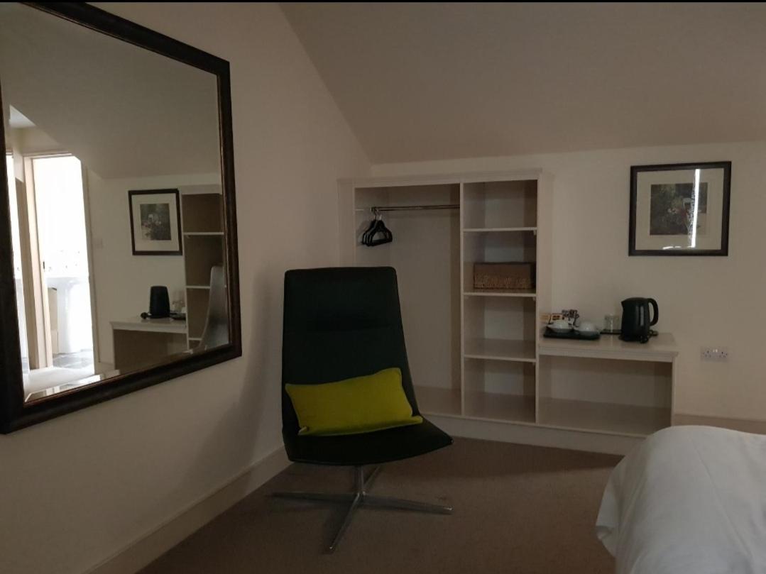Superior Triple Room