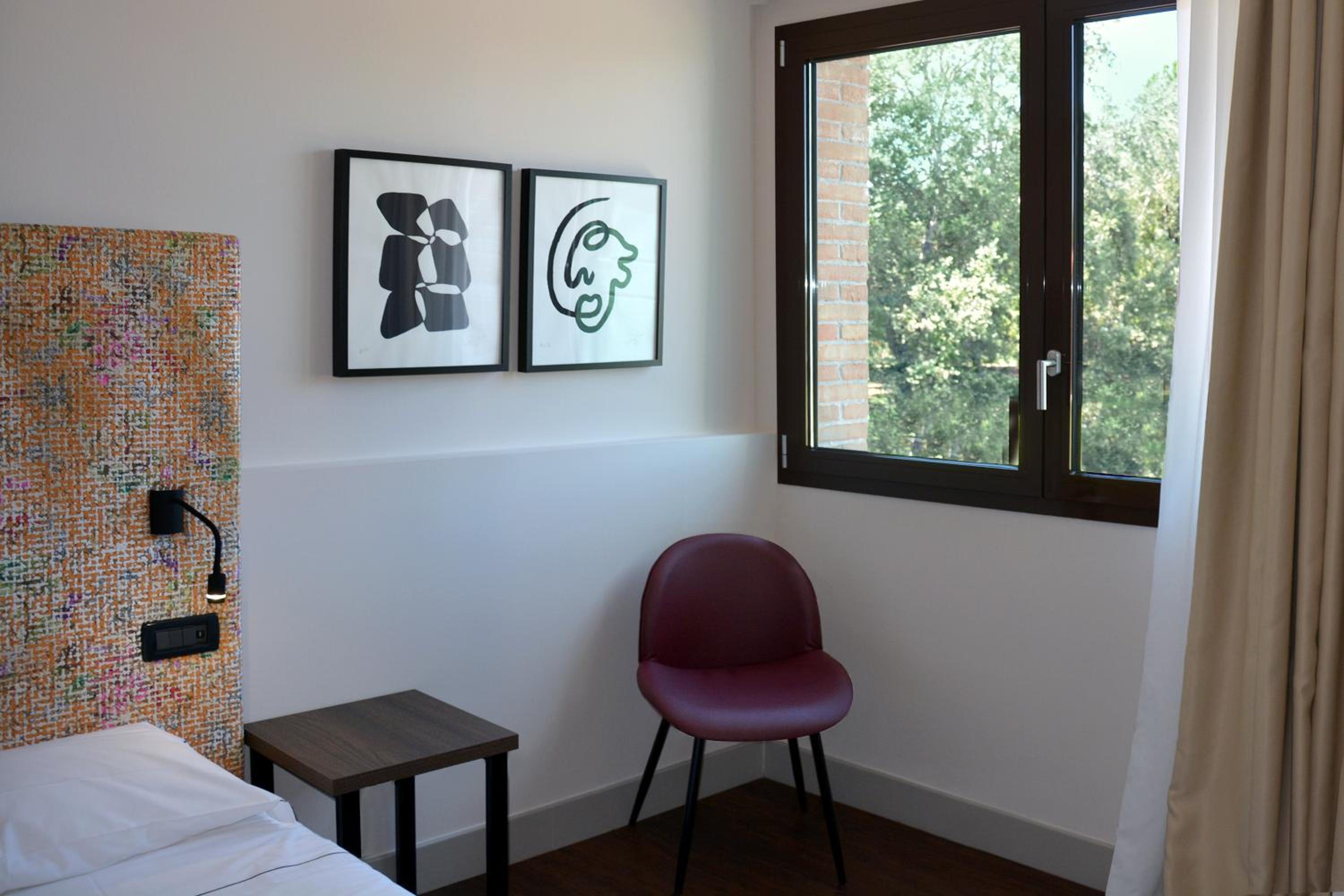 Executive Double Room - Photo 8