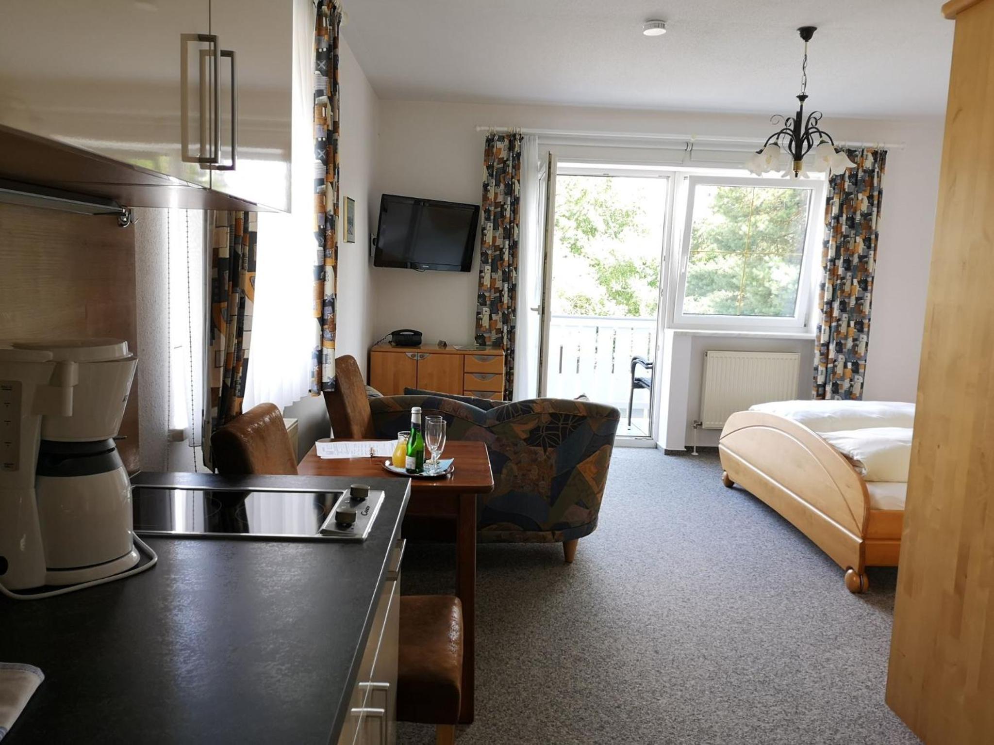 Apartment with Balcony photo 2