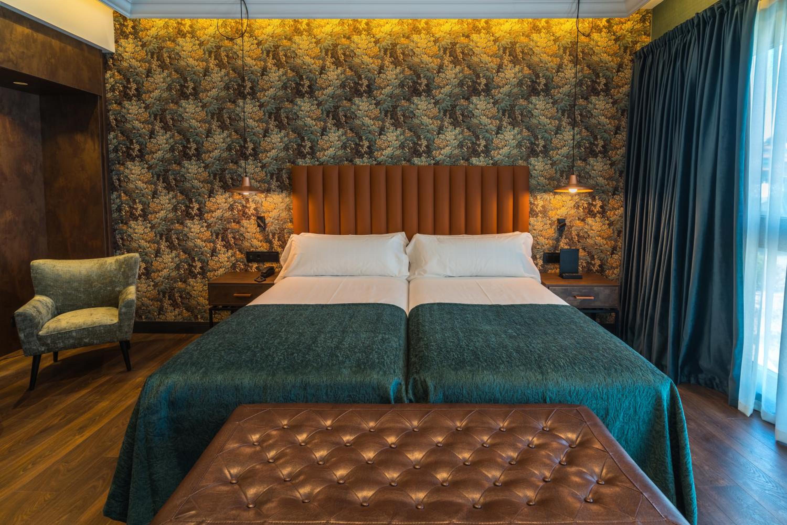 Suite - Photo 2