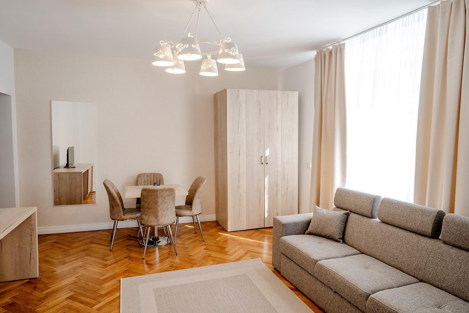 Two-Bedroom Apartment - Photo 3