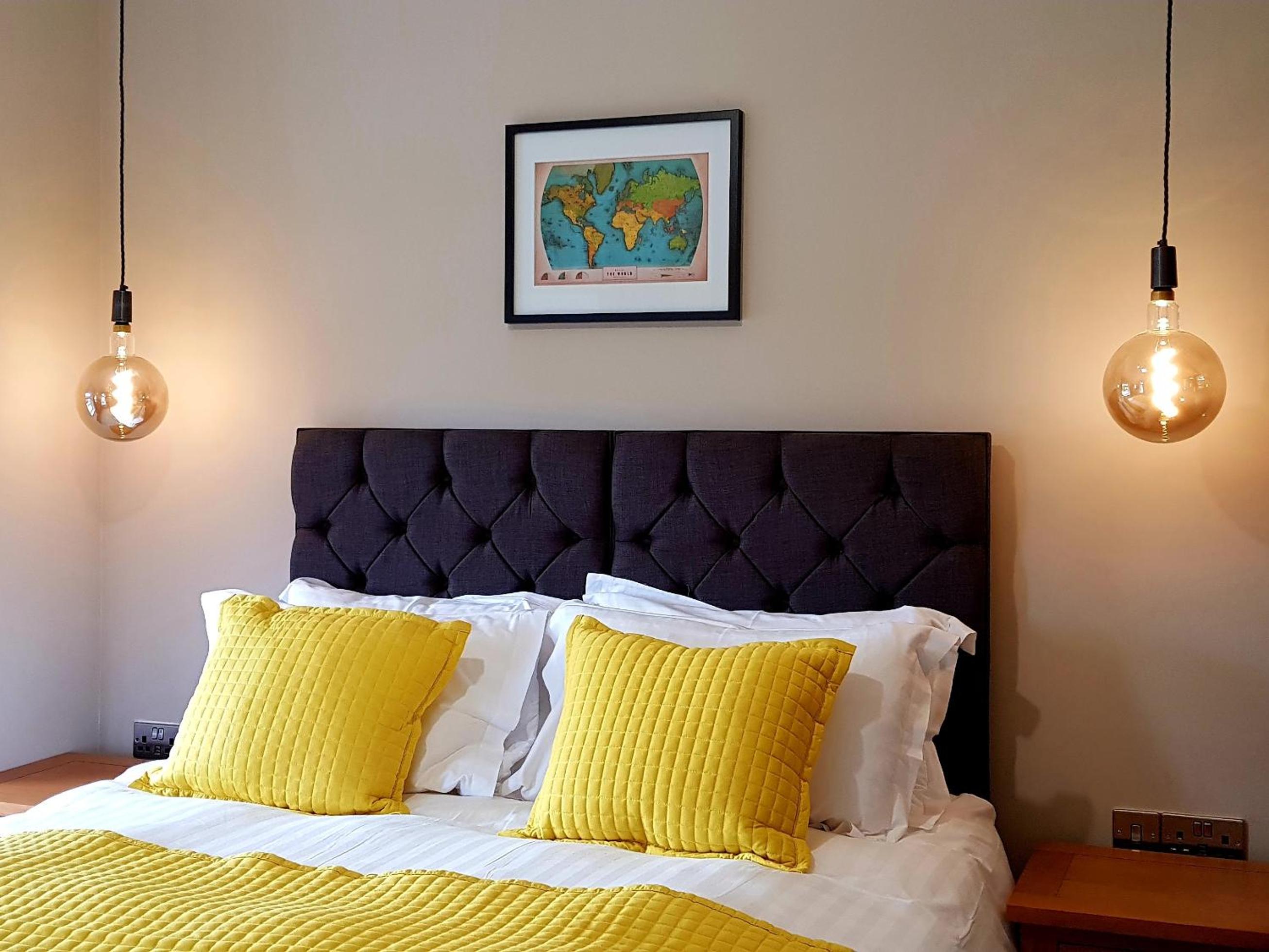 Deluxe King Room photo 2