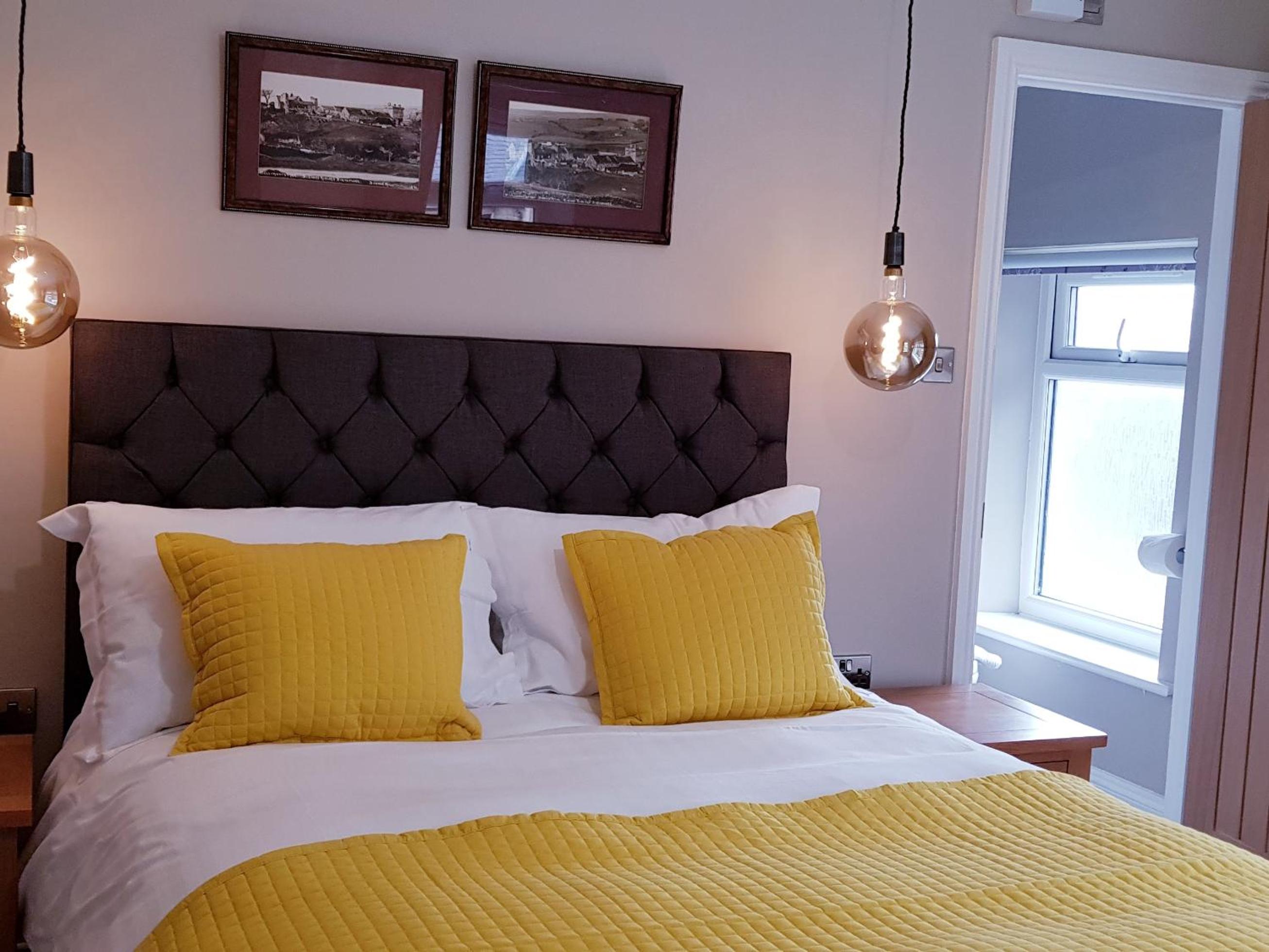 Superior King Room photo 2