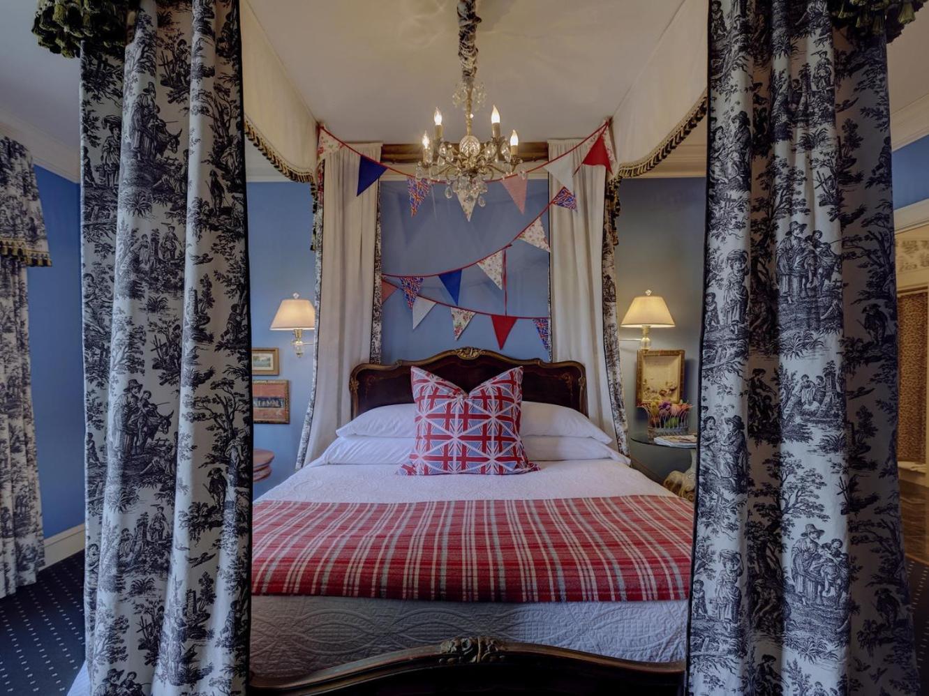 Superior Triple Room photo 2