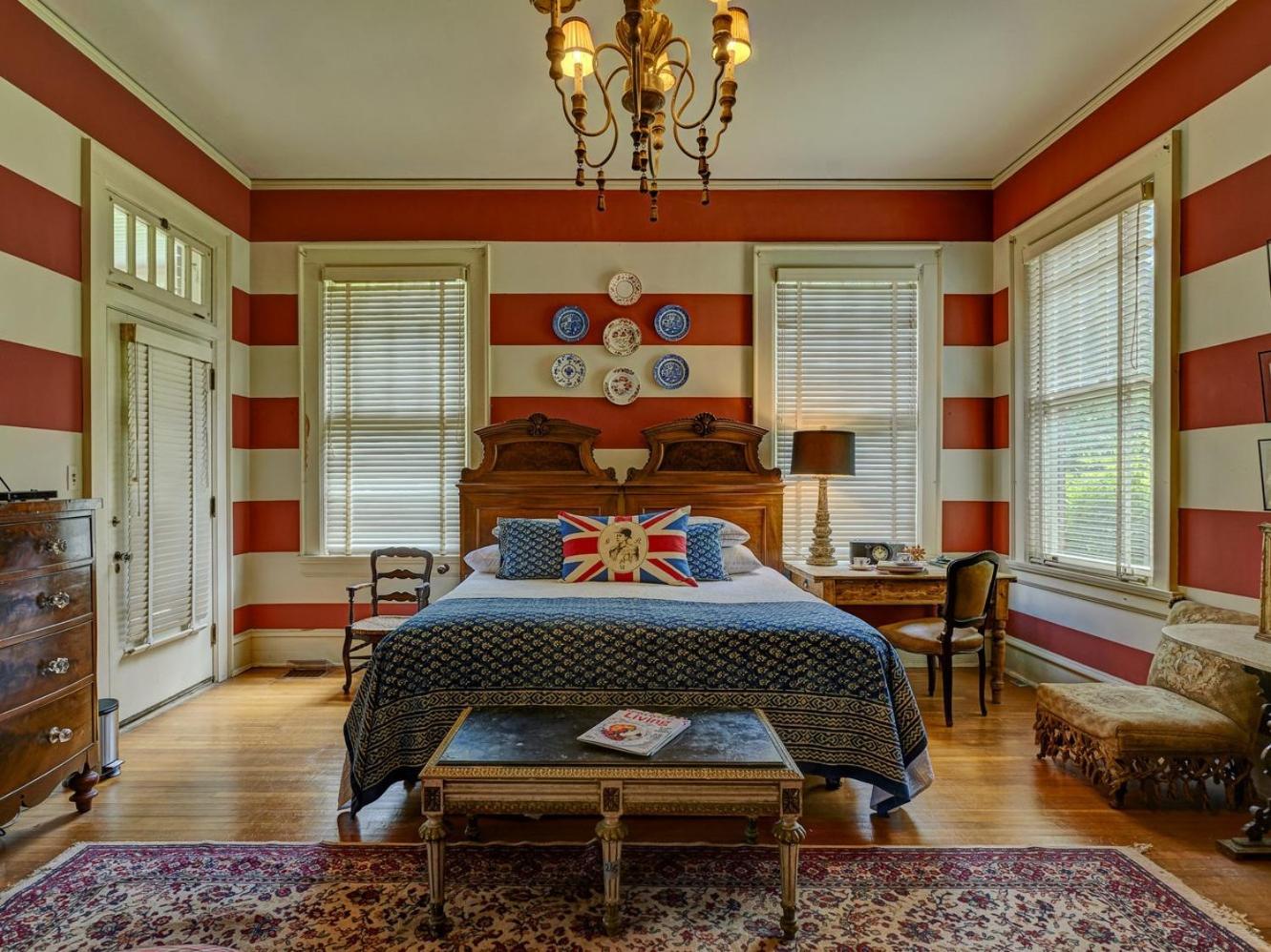 Classic Triple Room photo 1