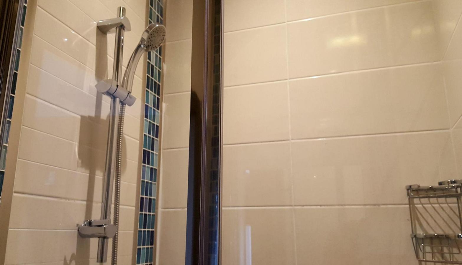 Superior Double Room - Photo 9