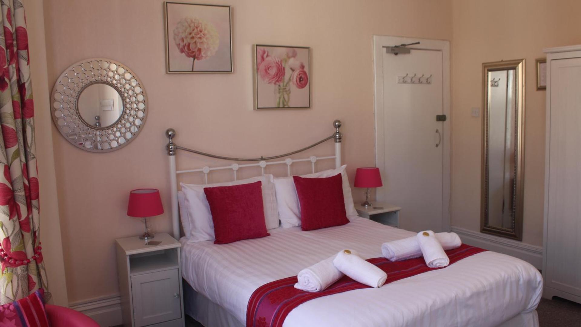 Triple Room with Shower photo 2