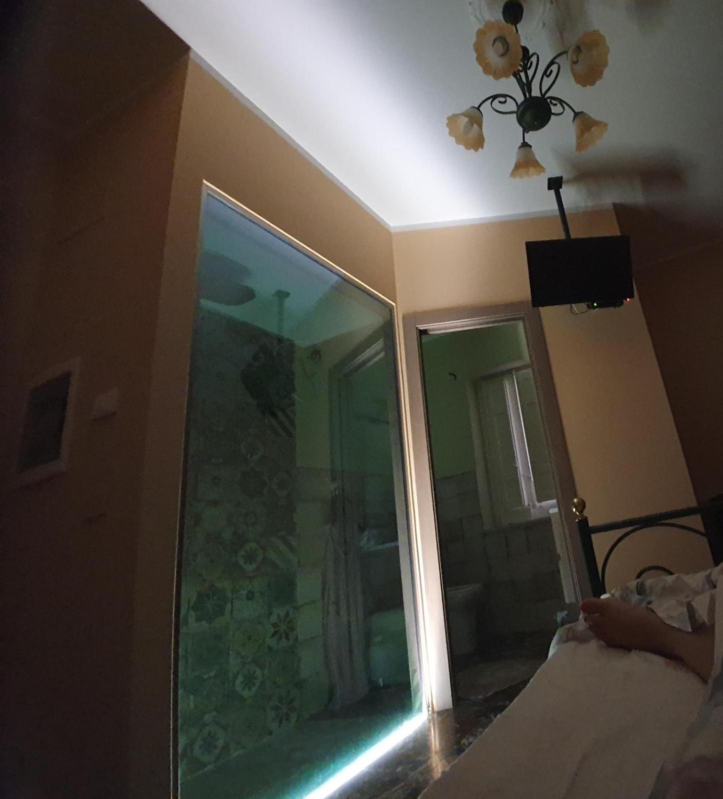 Double Room With Balcony And Sea View photo 1
