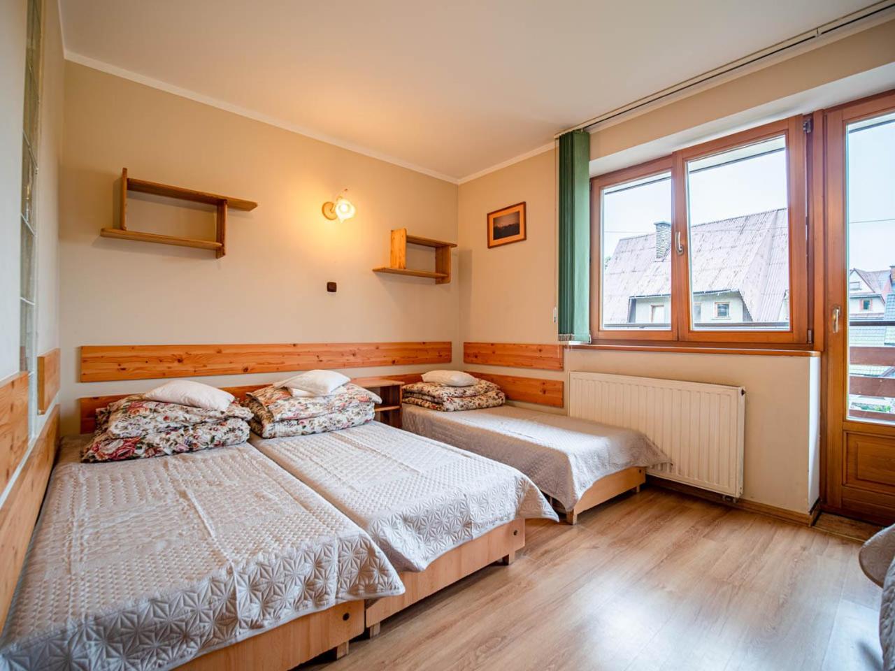 Quadruple Room - Photo 2