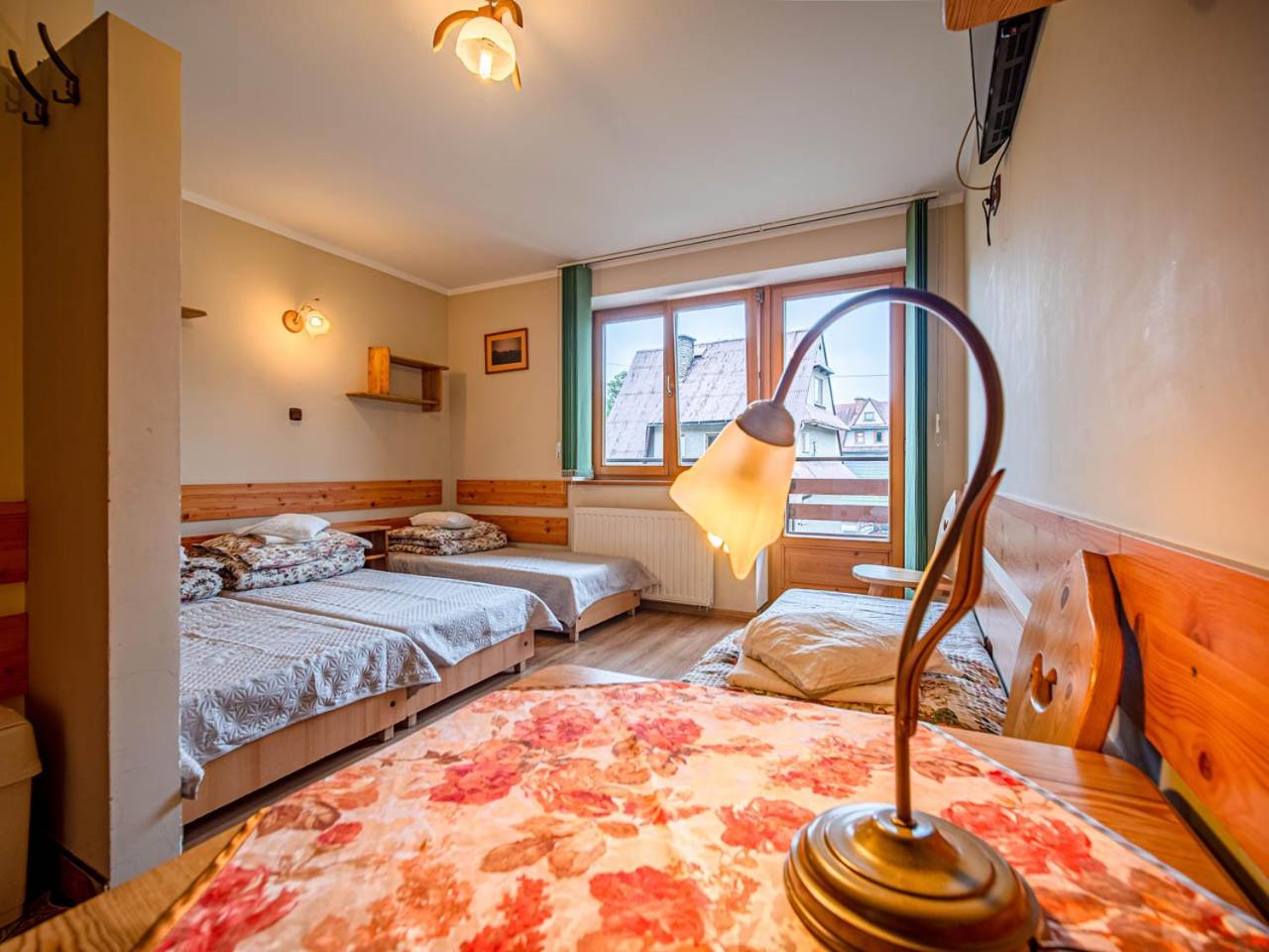 Quadruple Room - Photo 1