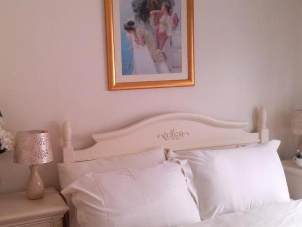 Deluxe Double Room with Shower - Photo 1
