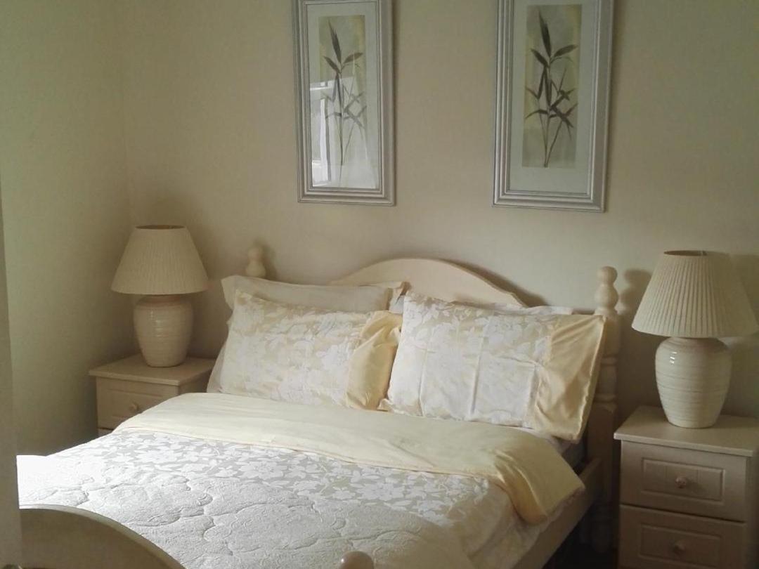 Standard Double Room - Photo 3