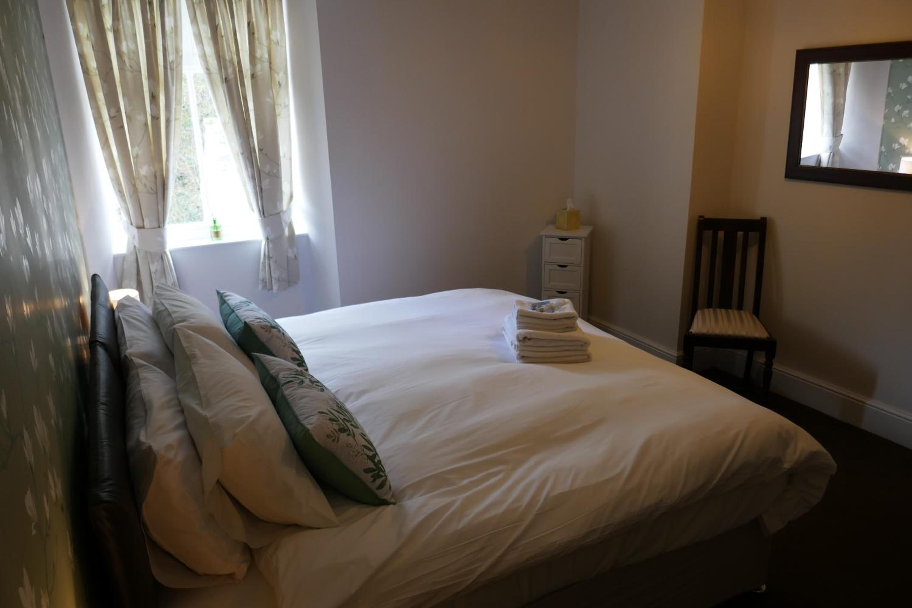 Triple Room with Shower - Photo 2