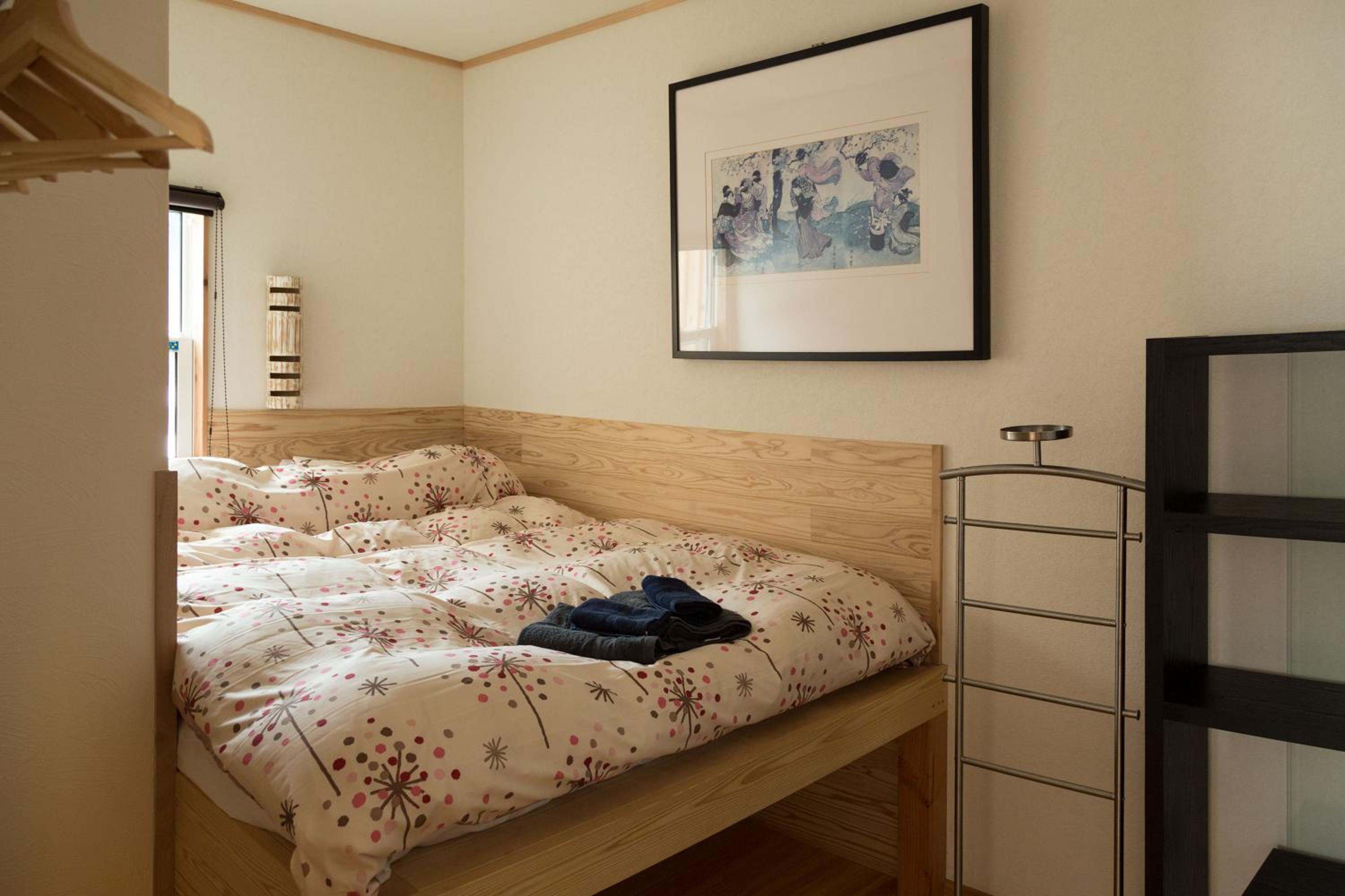 Three-Bedroom Apartment photo 1