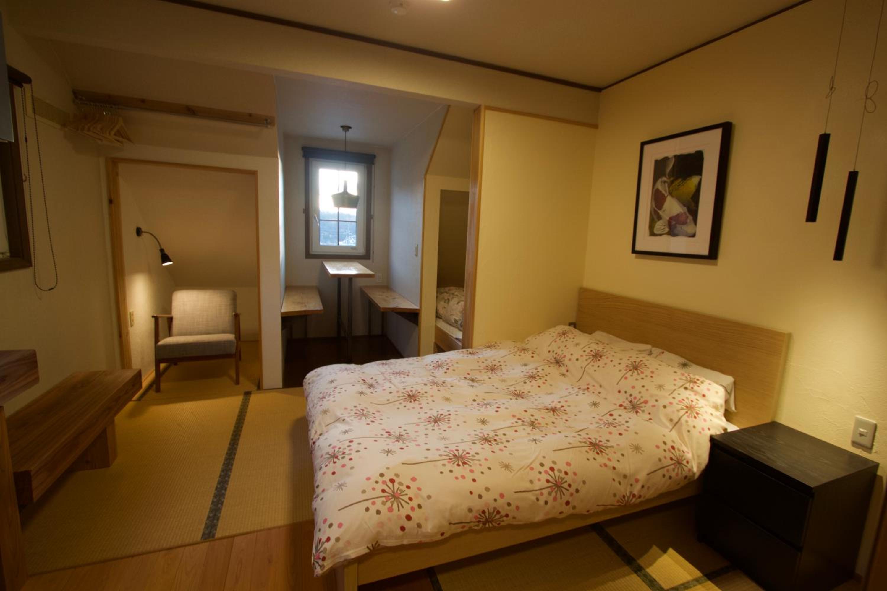 Studio Apartment photo 3