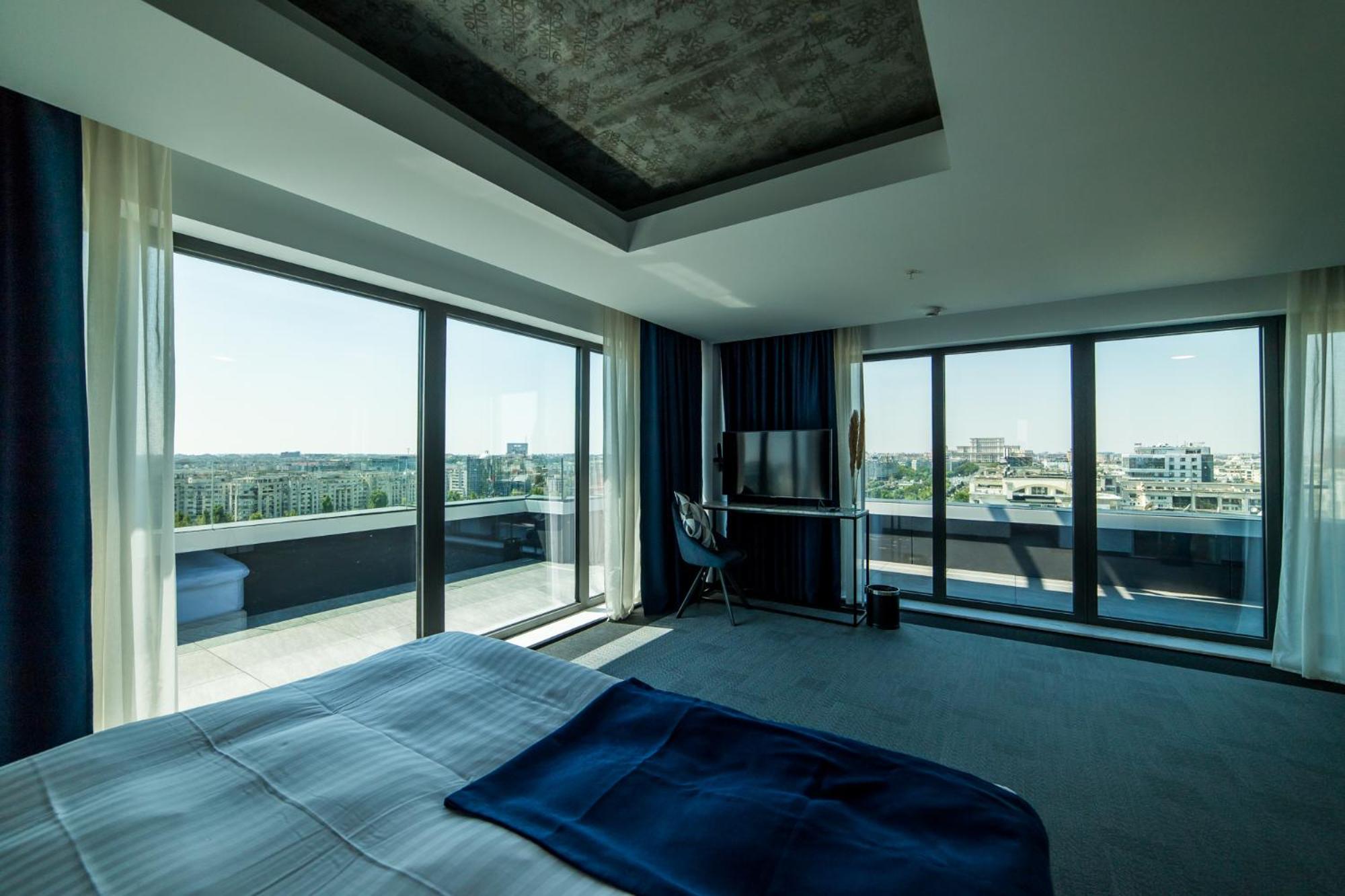 מלון יוניון פלאזה בוקרשט — Executive Double Room with Balcony