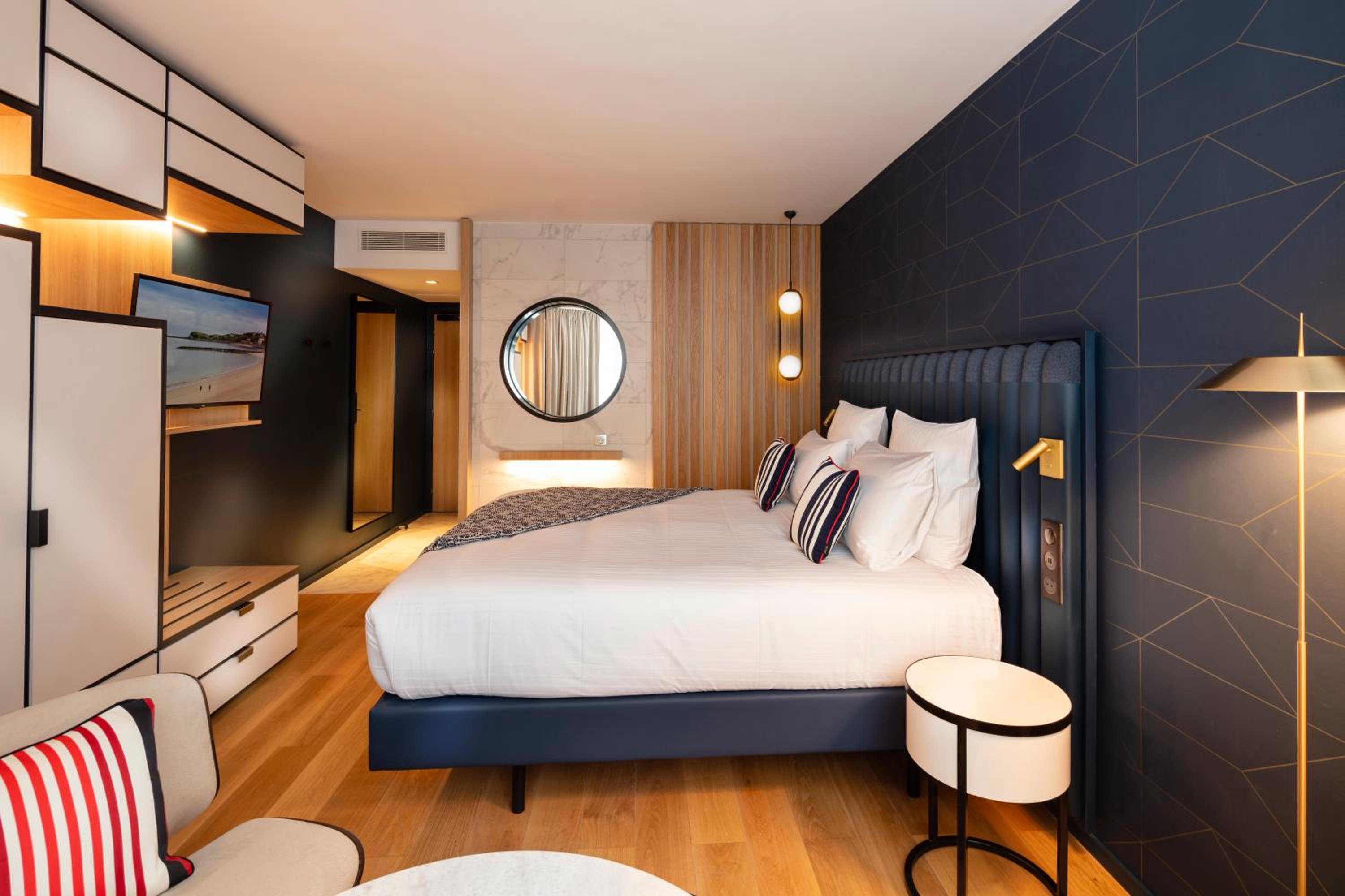 Superior Room - Photo 6