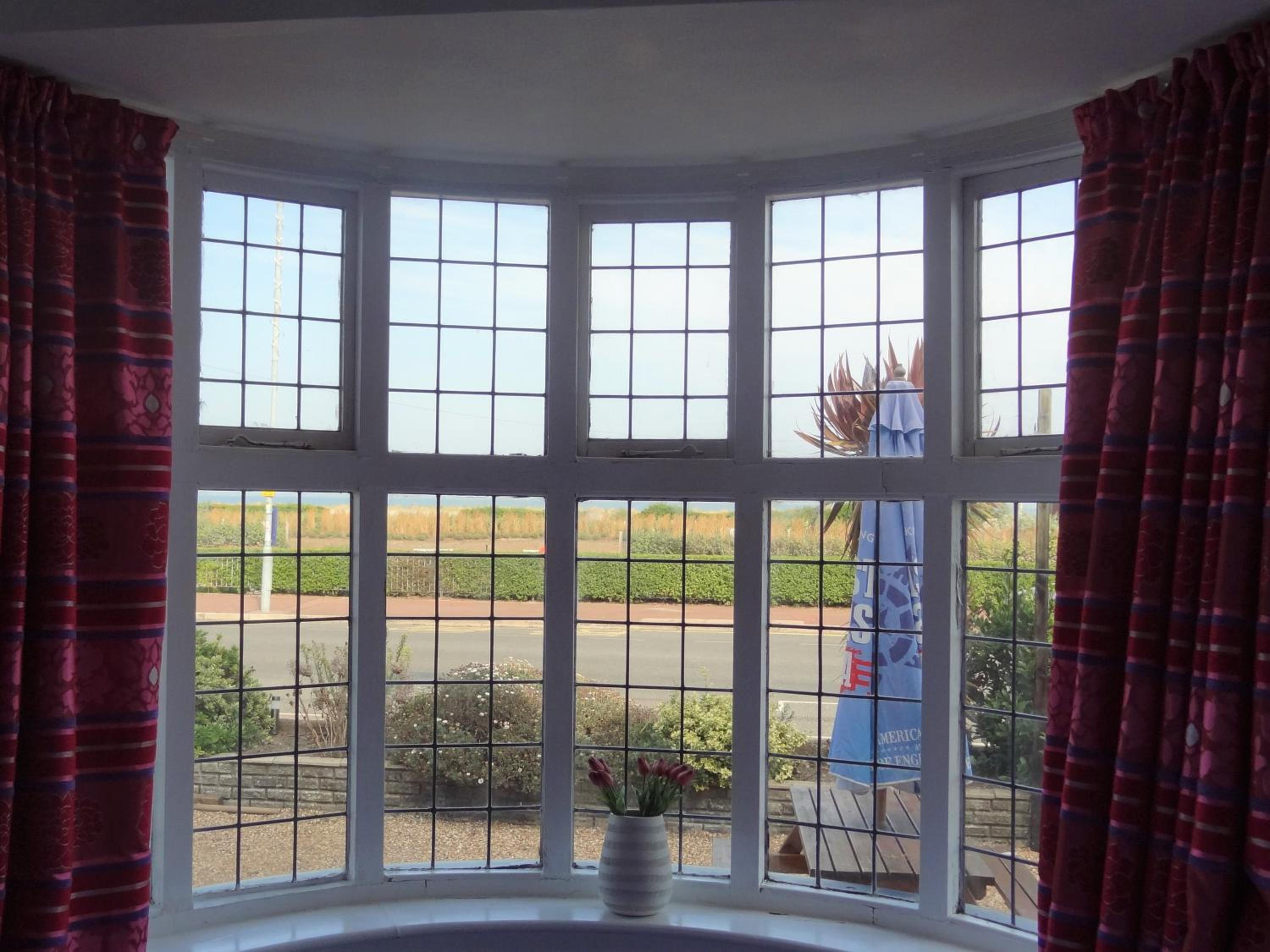 Standard Twin Room With Sea View photo 2