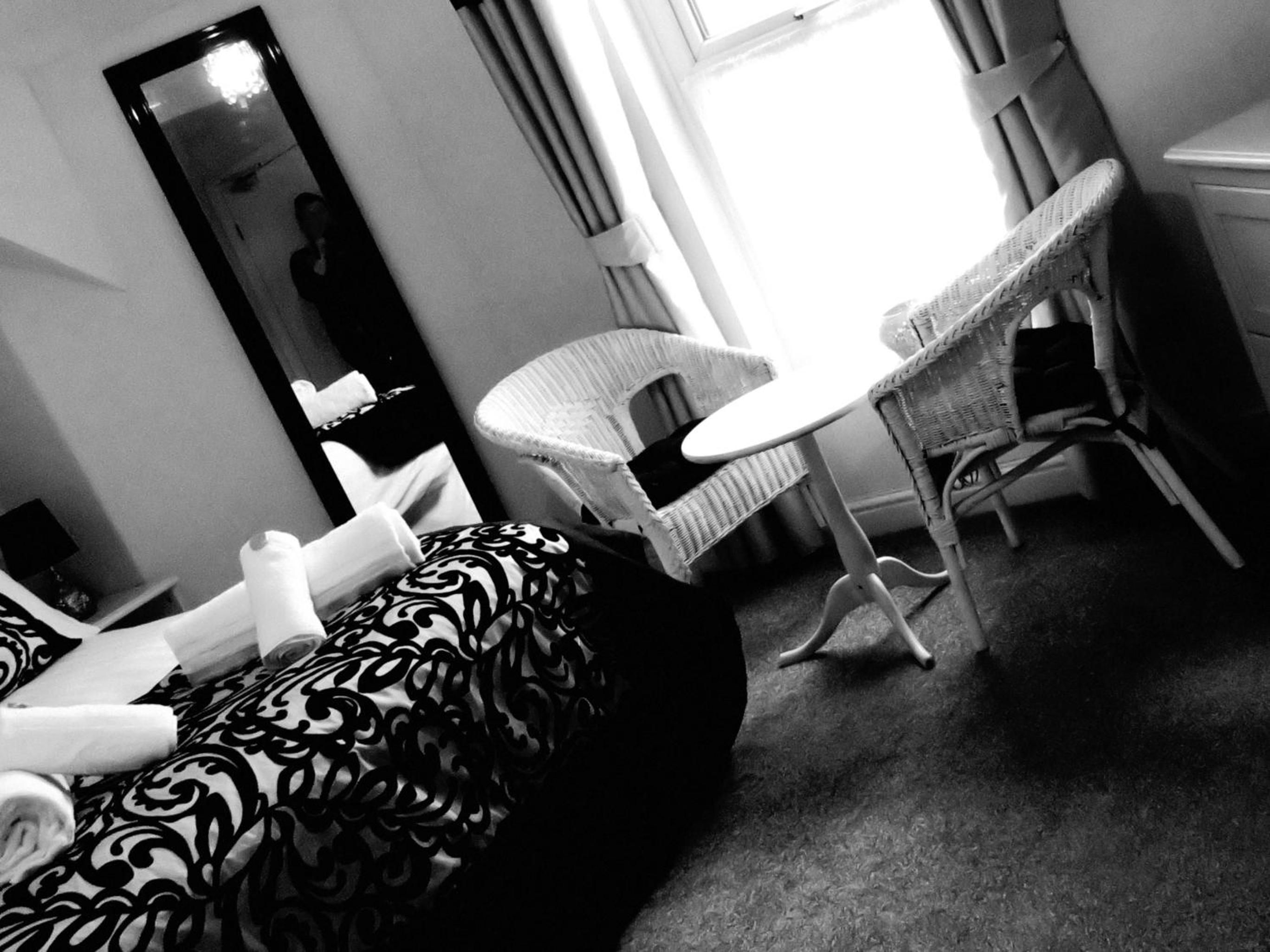 Deluxe Double Room with Shower photo 2
