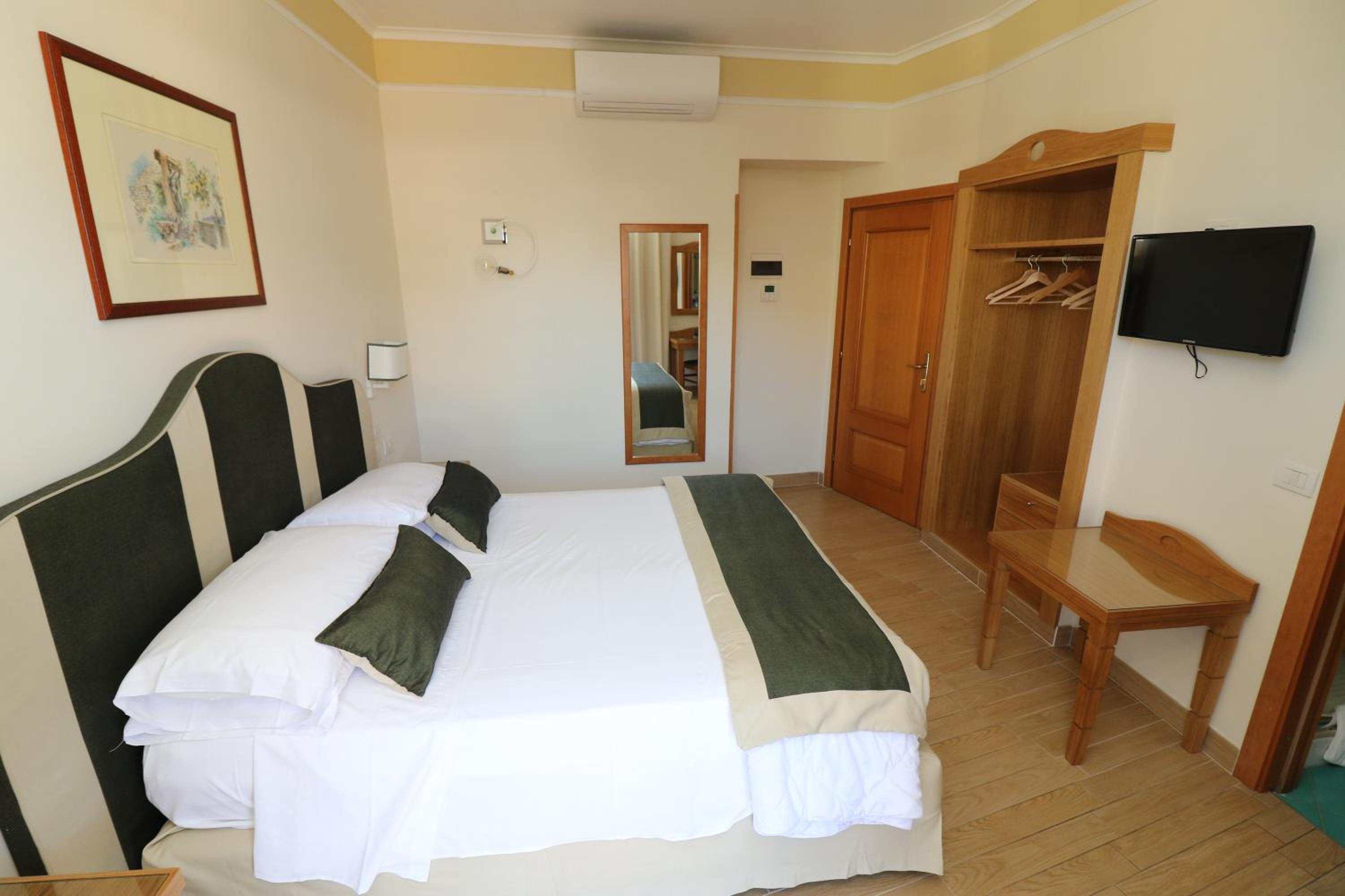 Economy Double or Twin Room