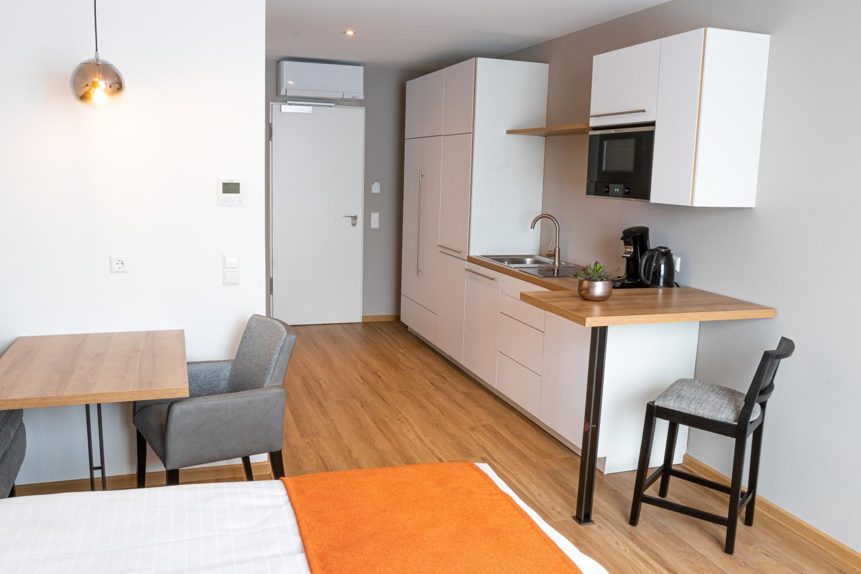 Junior Apartment photo 2