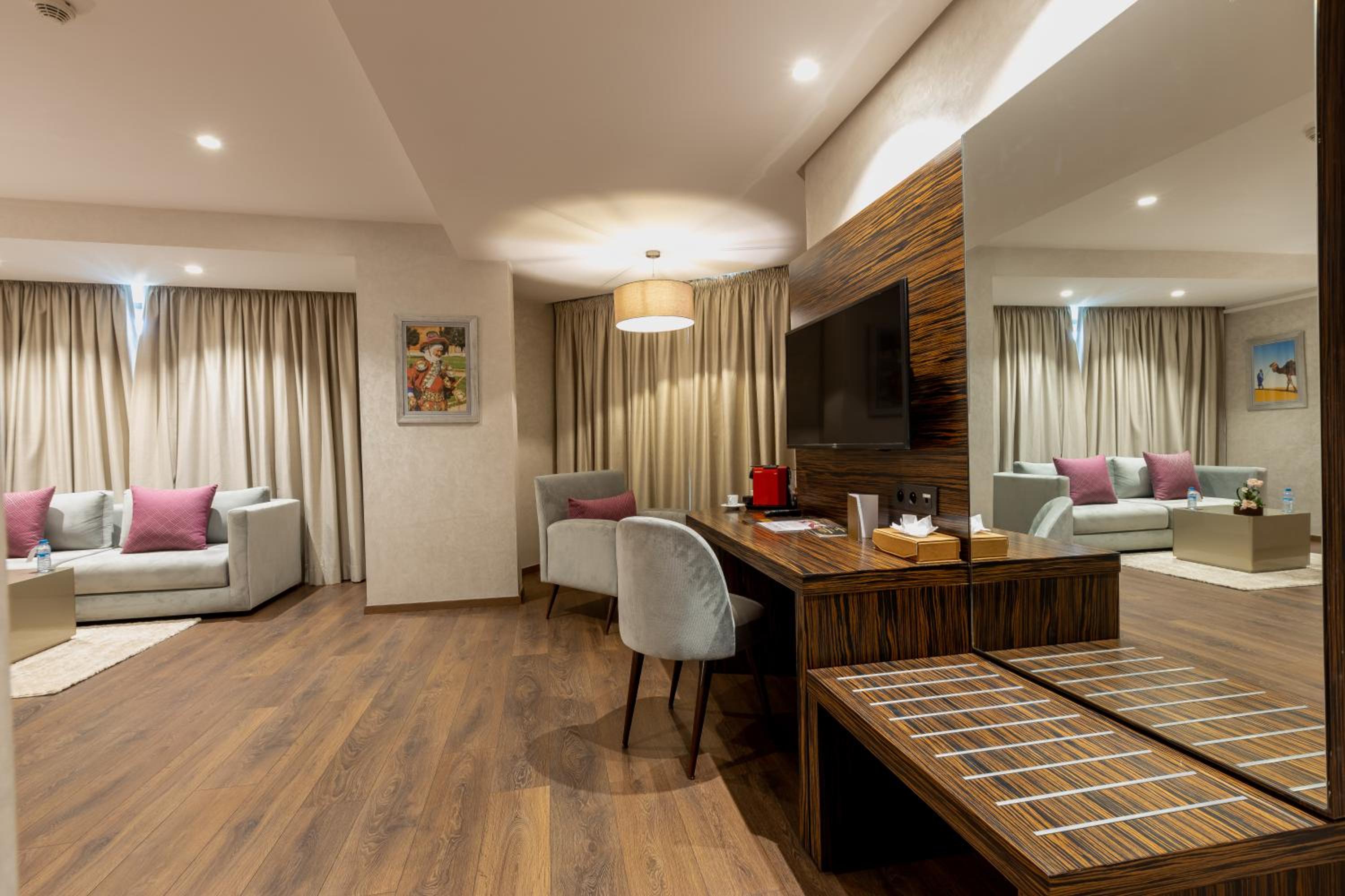 Junior Suite - Photo 6