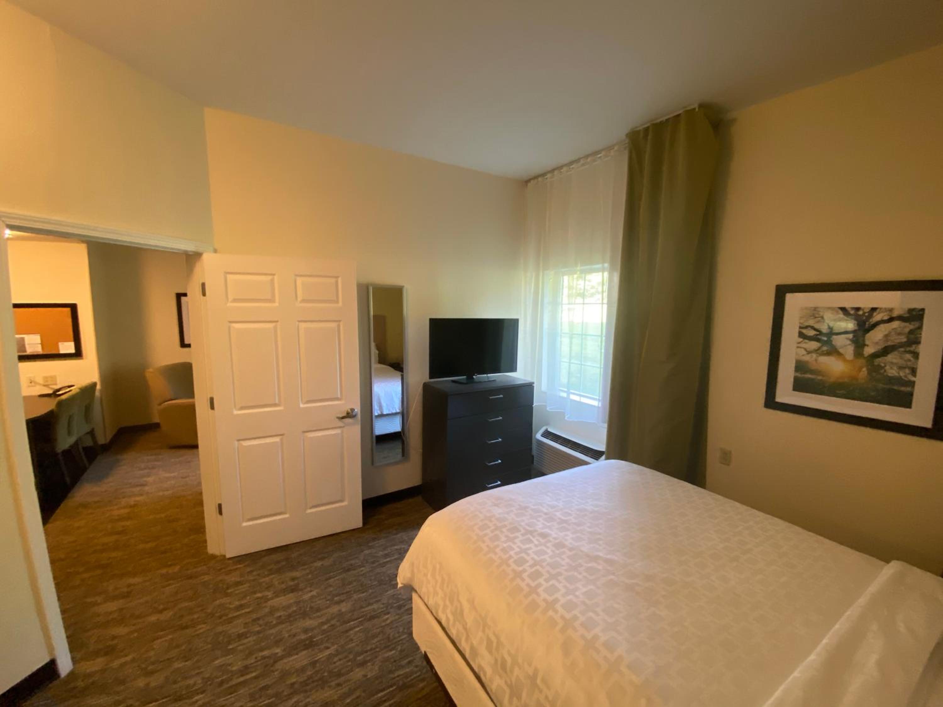 One-Bedroom King Suite with Sofa Bed - Photo 1